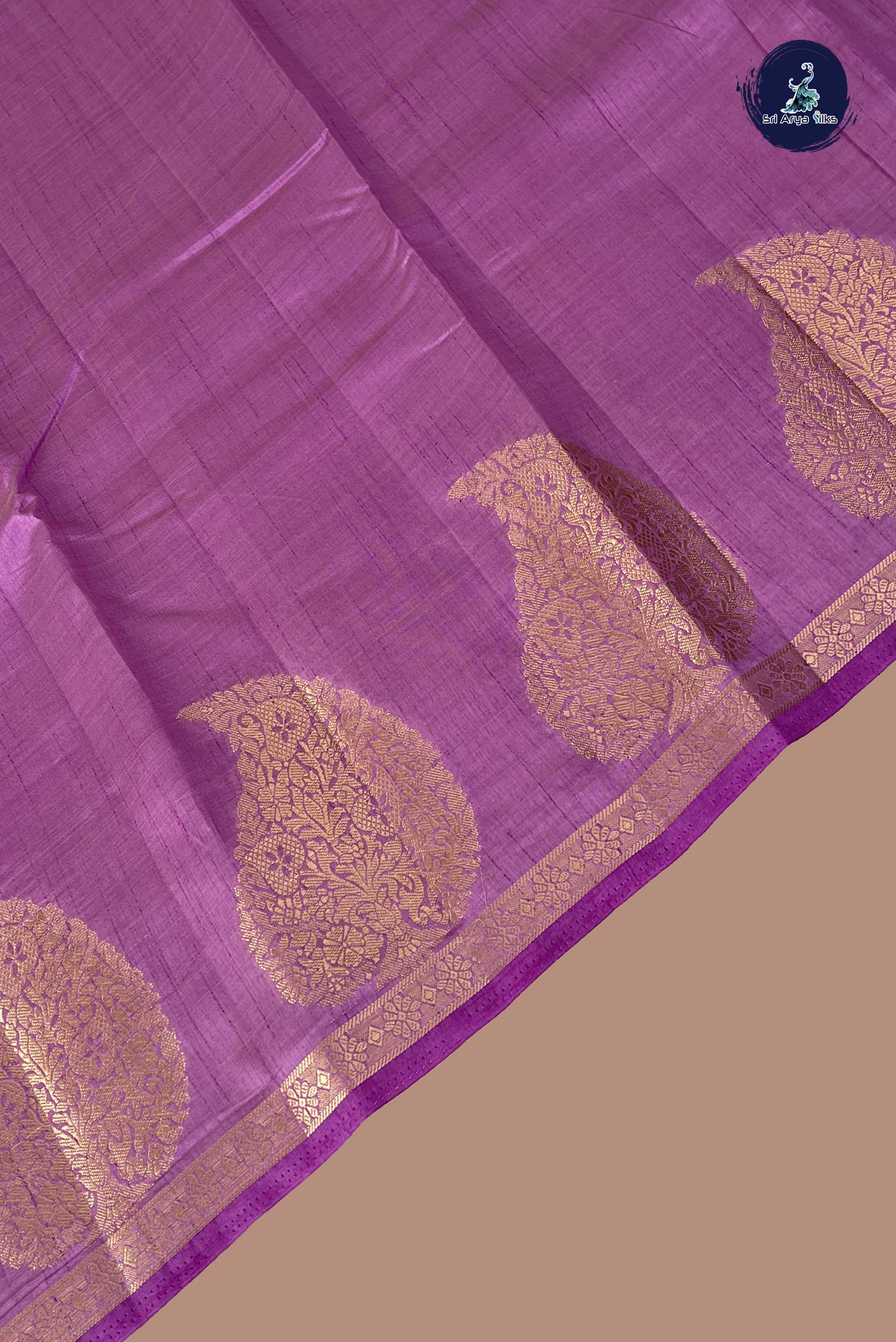 Lavender Semi Tussar Saree With Plain Pattern