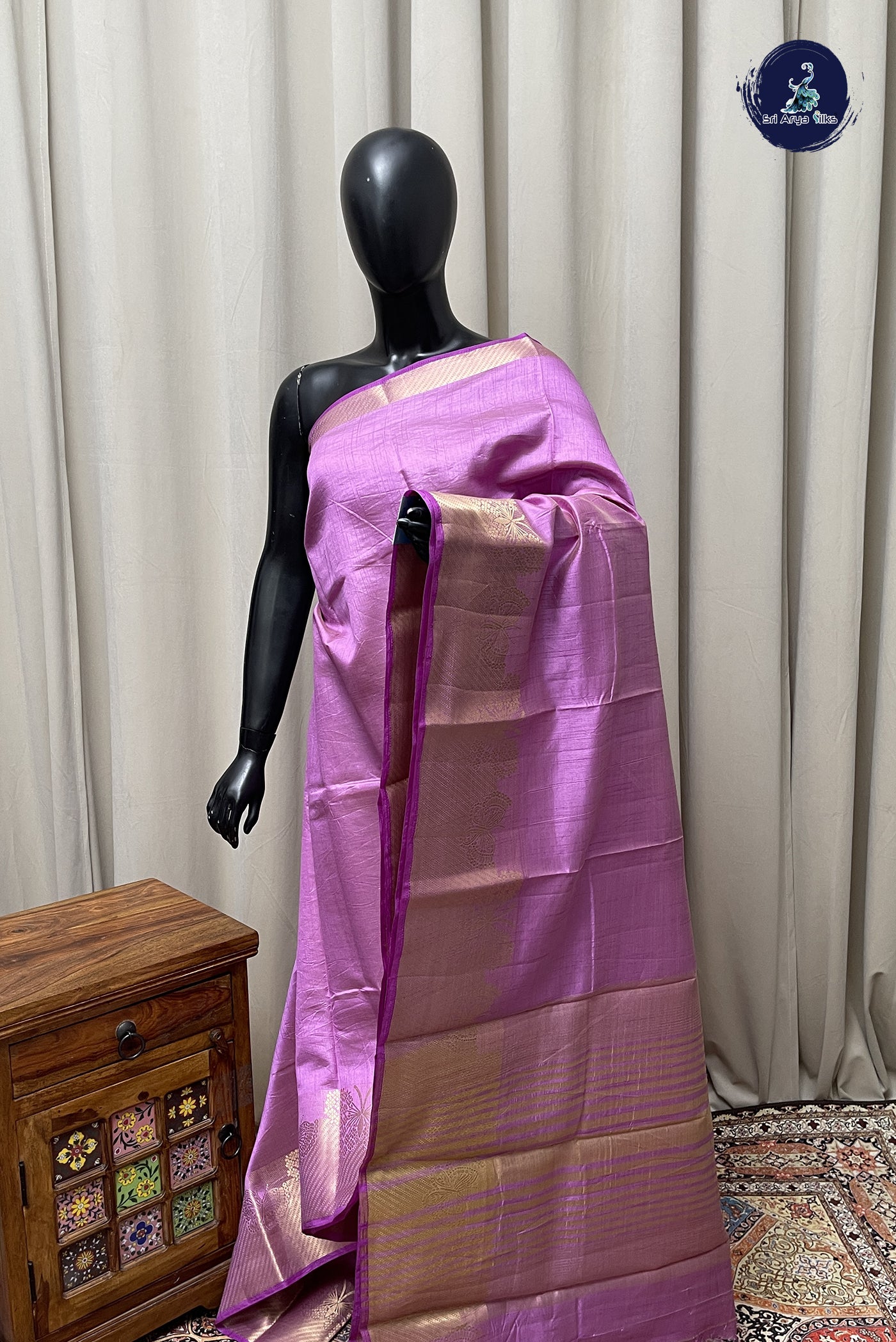 Lavender Semi Tussar Saree With Plain Pattern