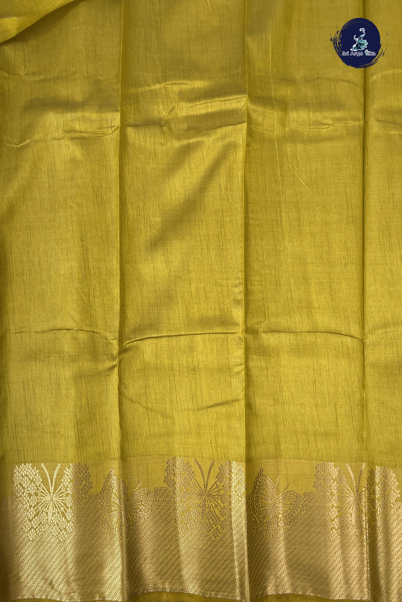 Yellow Semi Tussar Saree With Plain Pattern