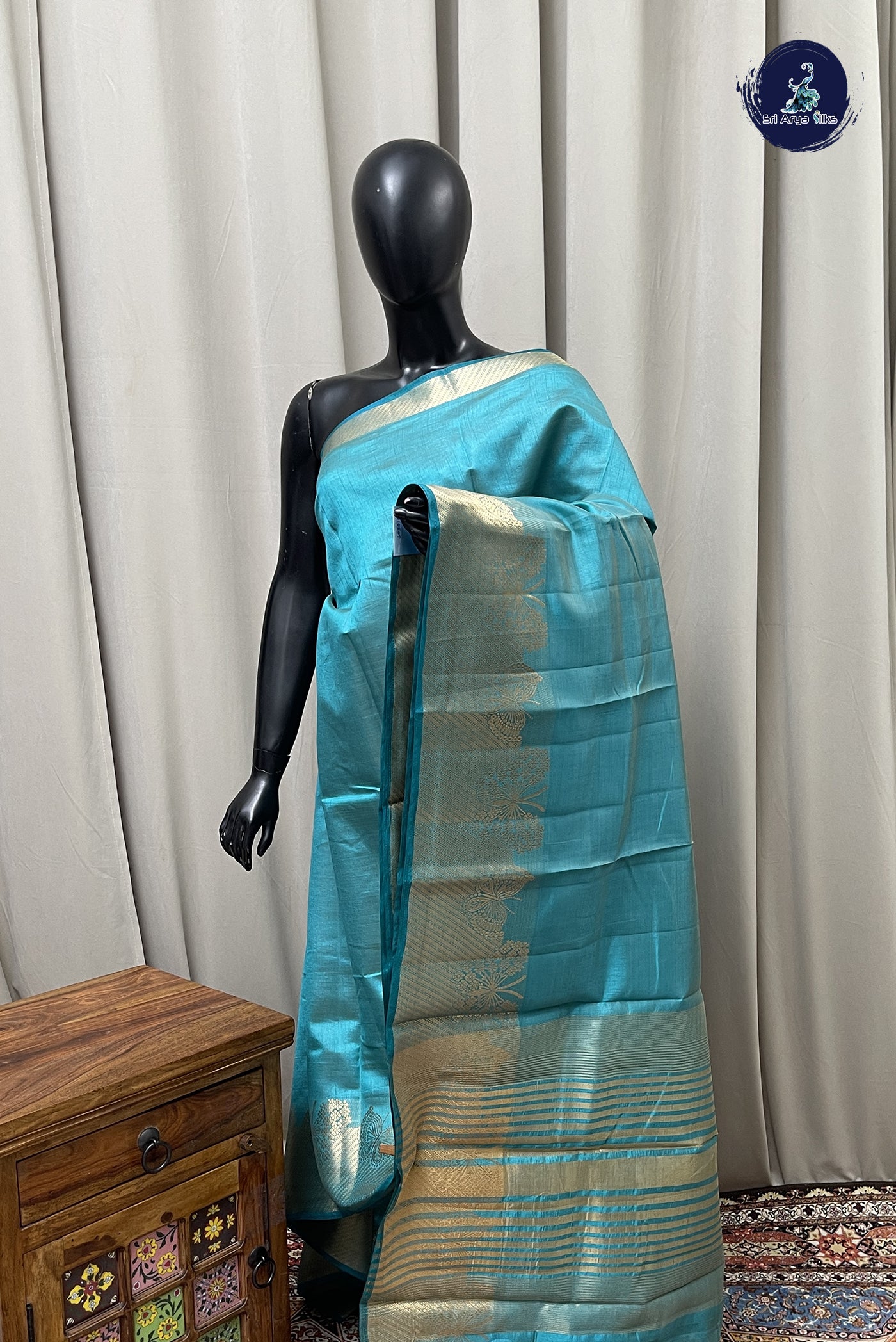 Teal Semi Tussar Saree With Plain Pattern