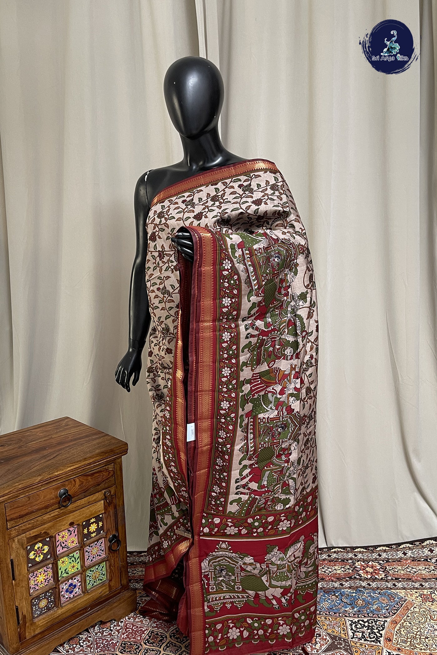 Ivory Chanderi Silk Cotton Saree With Printed Pattern