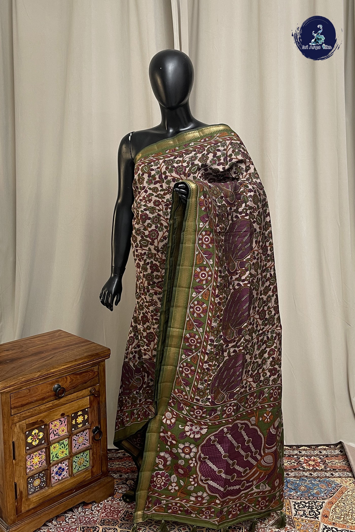 Ivory Chanderi Silk Cotton Saree With Printed Pattern