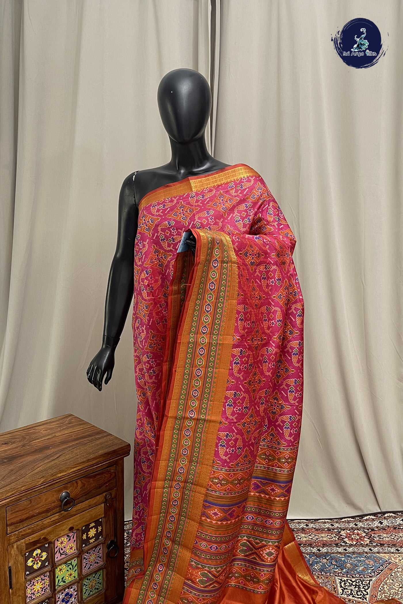 Pink Semi Pattola Saree With Patola Pattern