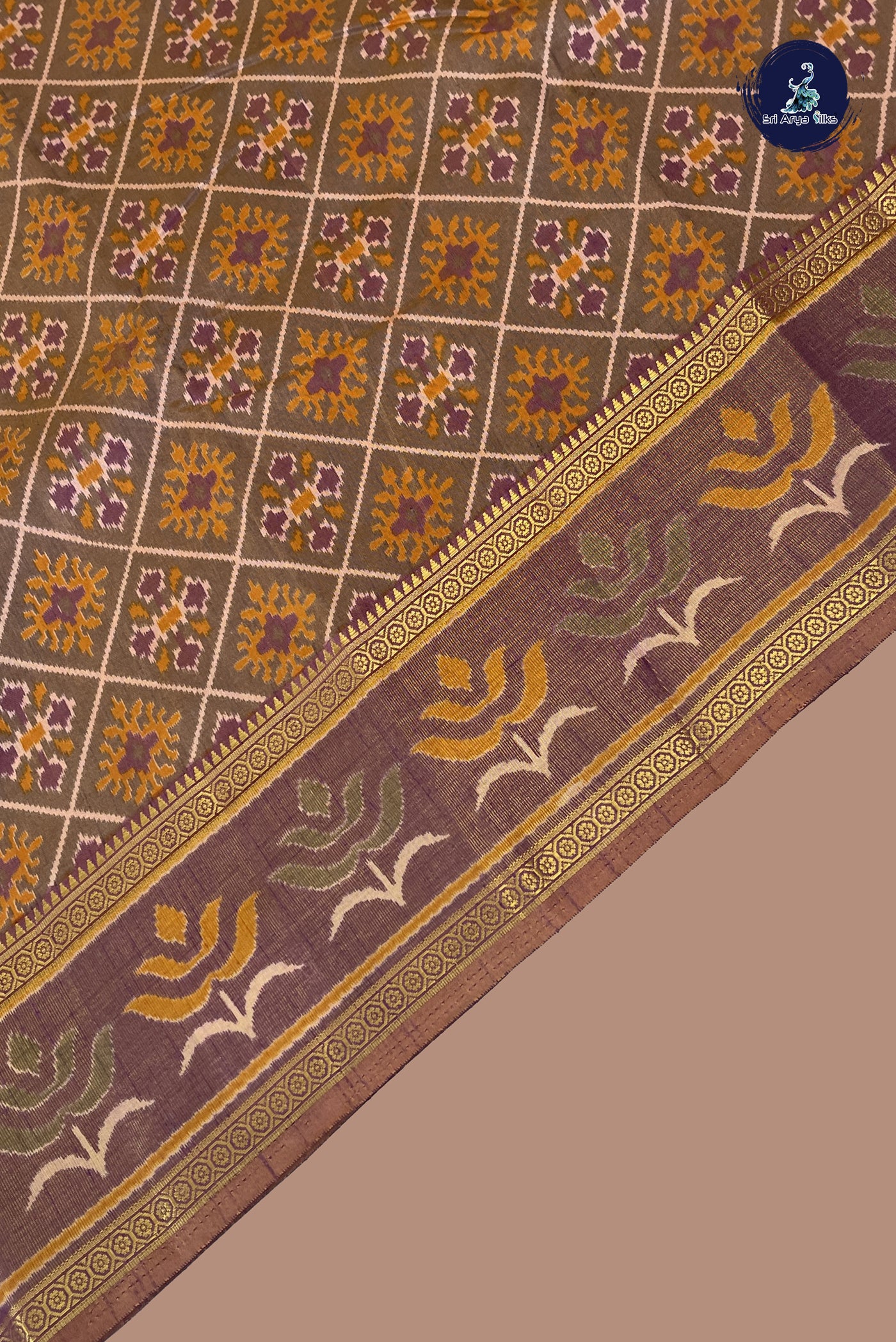 Dual Tone Grey Semi Pattola Saree With Patola Pattern