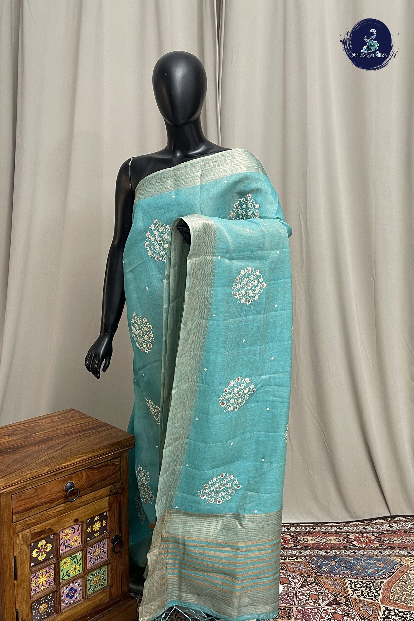 Blue Linen Saree With Embroidery Pattern