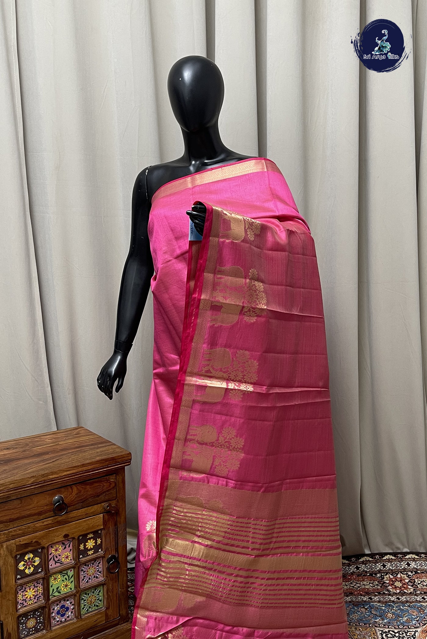 Pink Semi Tussar Saree With Plain Pattern