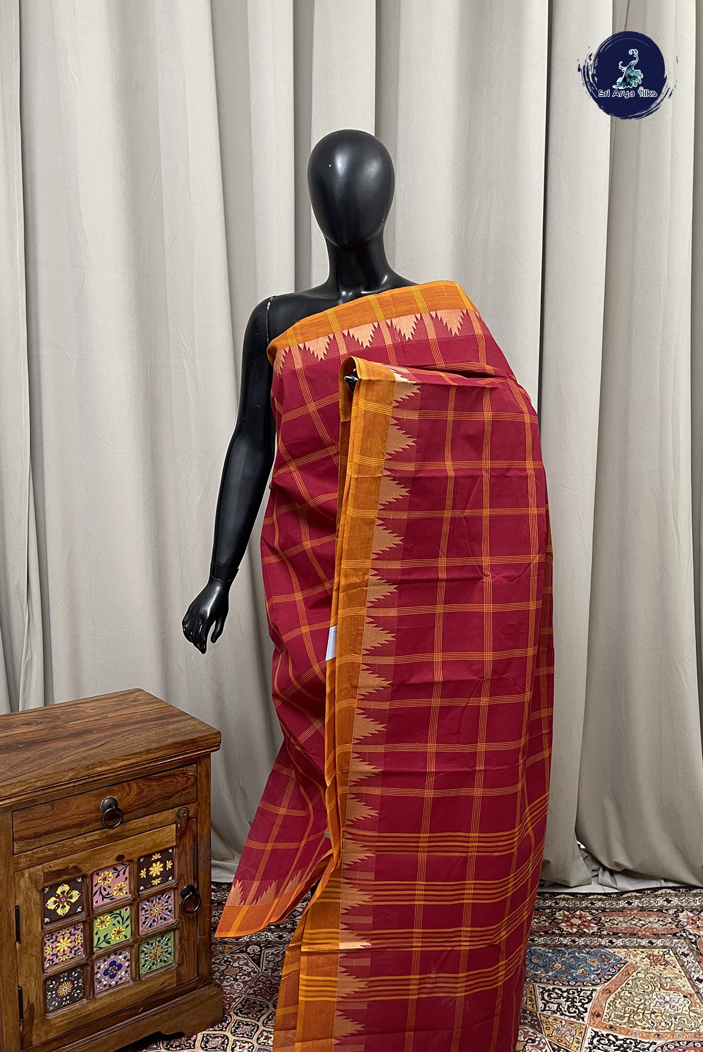 Maroon Chettinad Cotton Saree With Checked Pattern