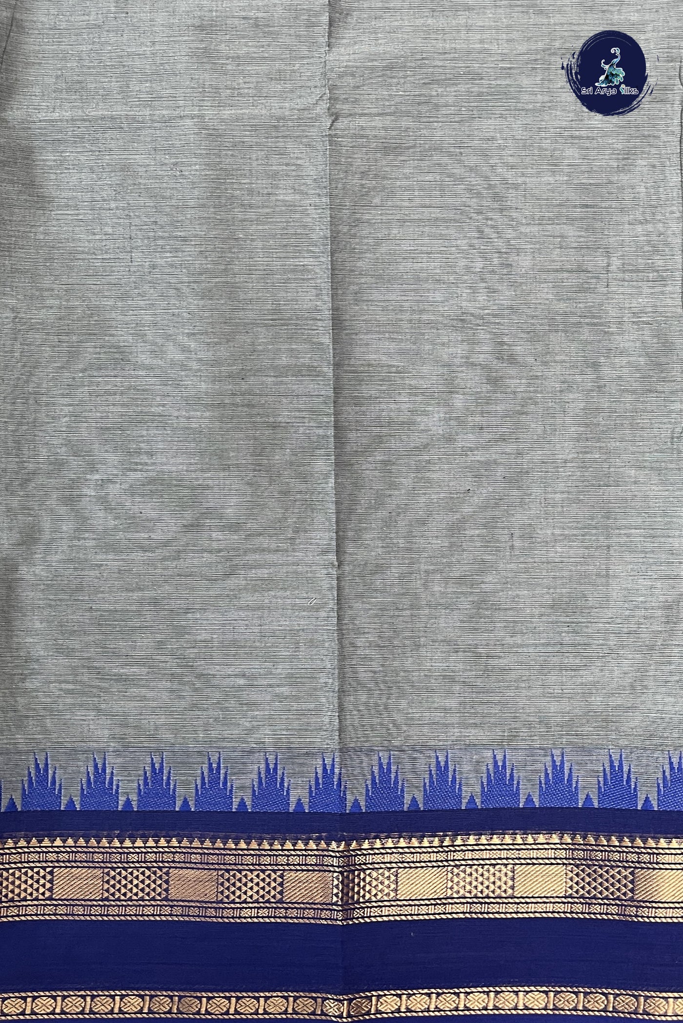 Grey Chettinad Cotton Saree With Plain Pattern