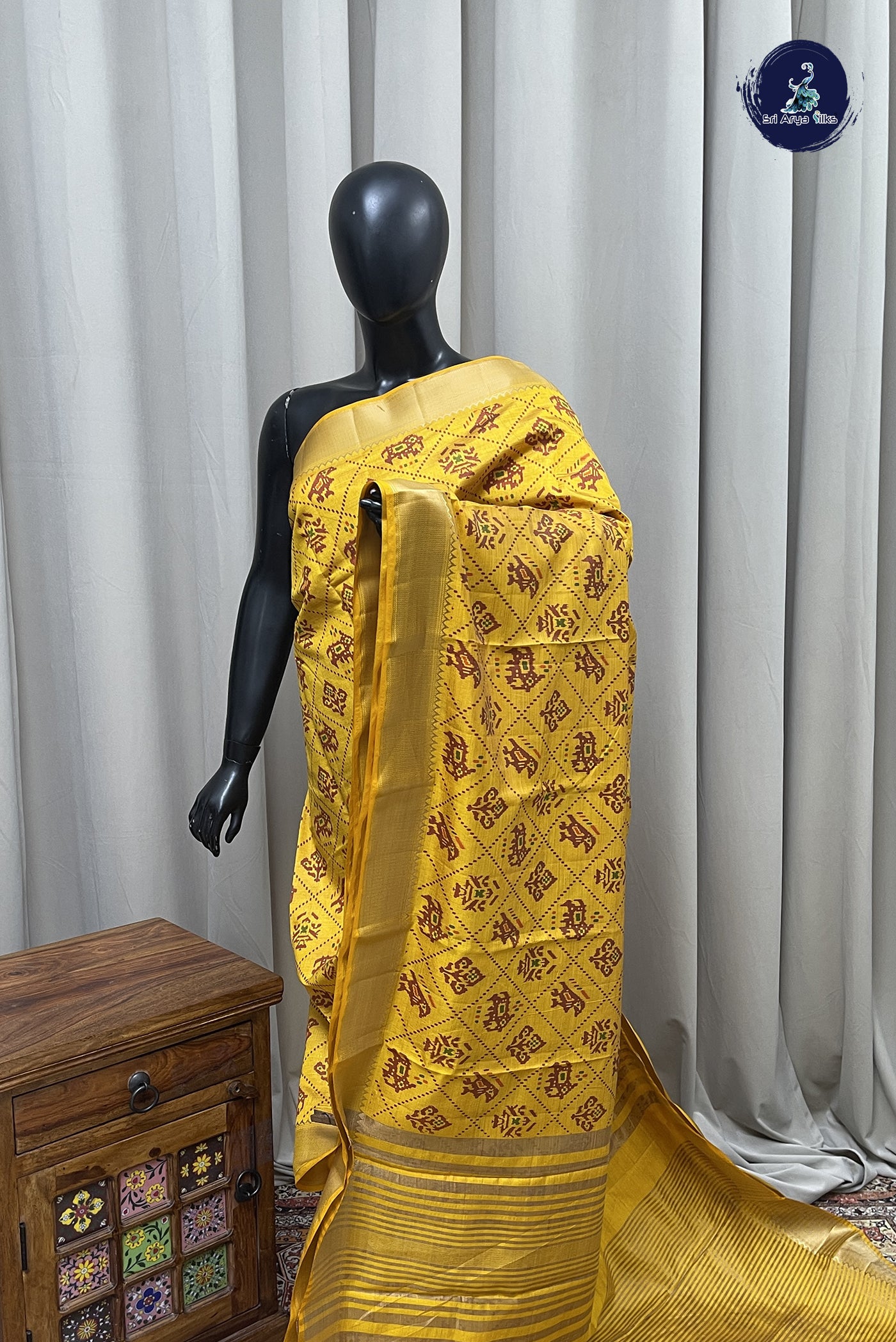 Yellow Semi Tussar Saree With Printed Pattern