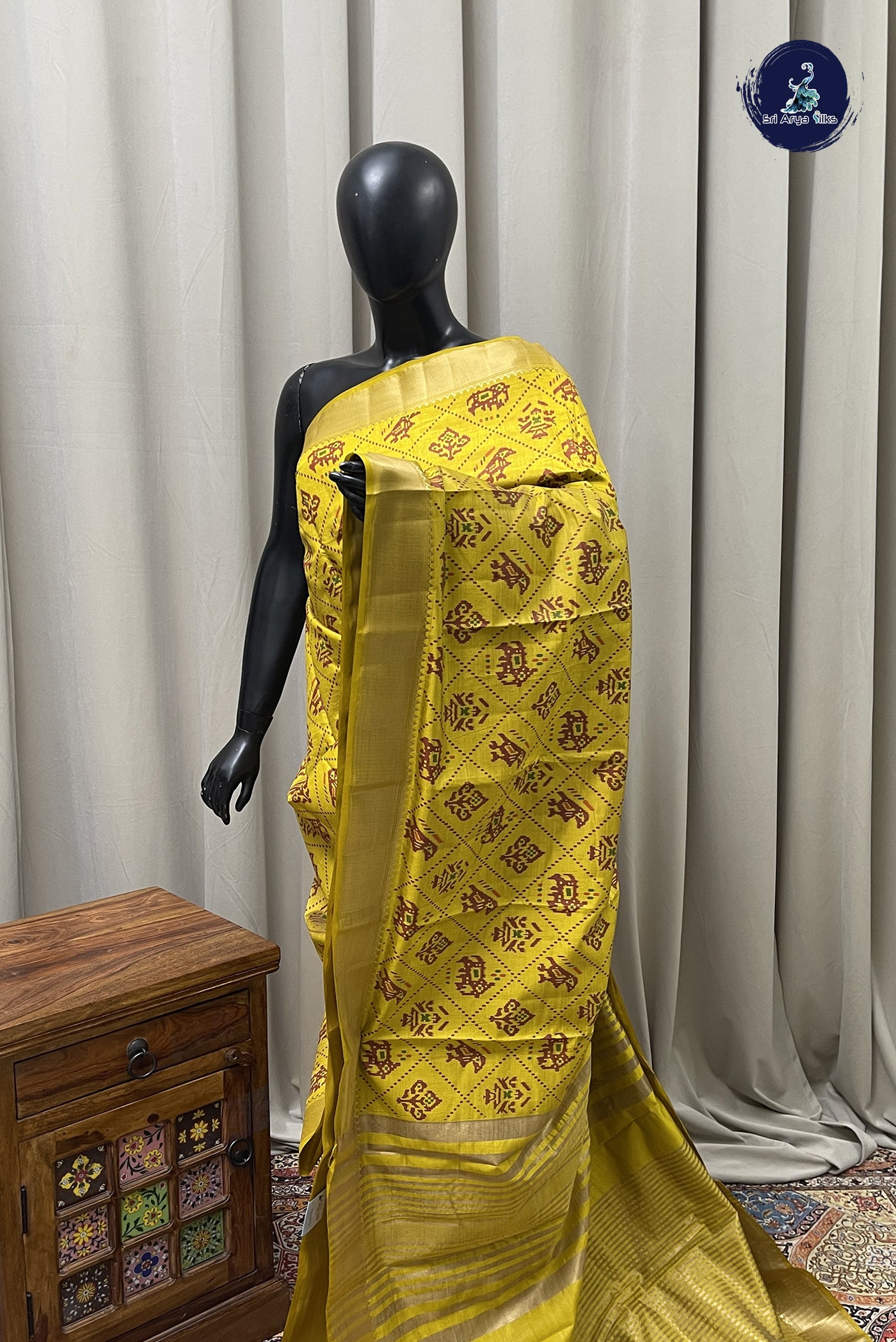 Mustard Yellow Semi Tussar Saree With Printed Pattern