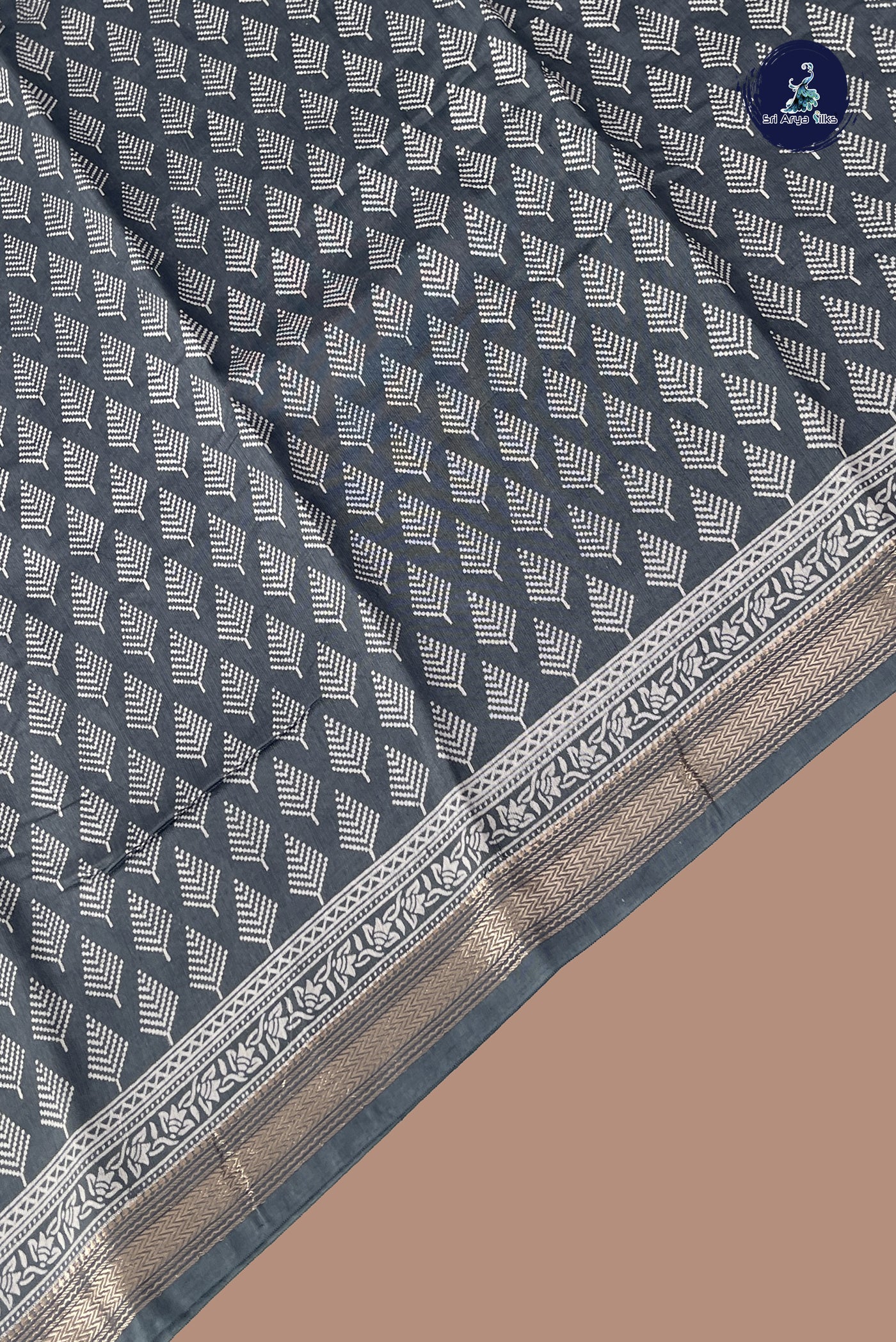 Grey Semi Chanderi Saree With Printed Pattern