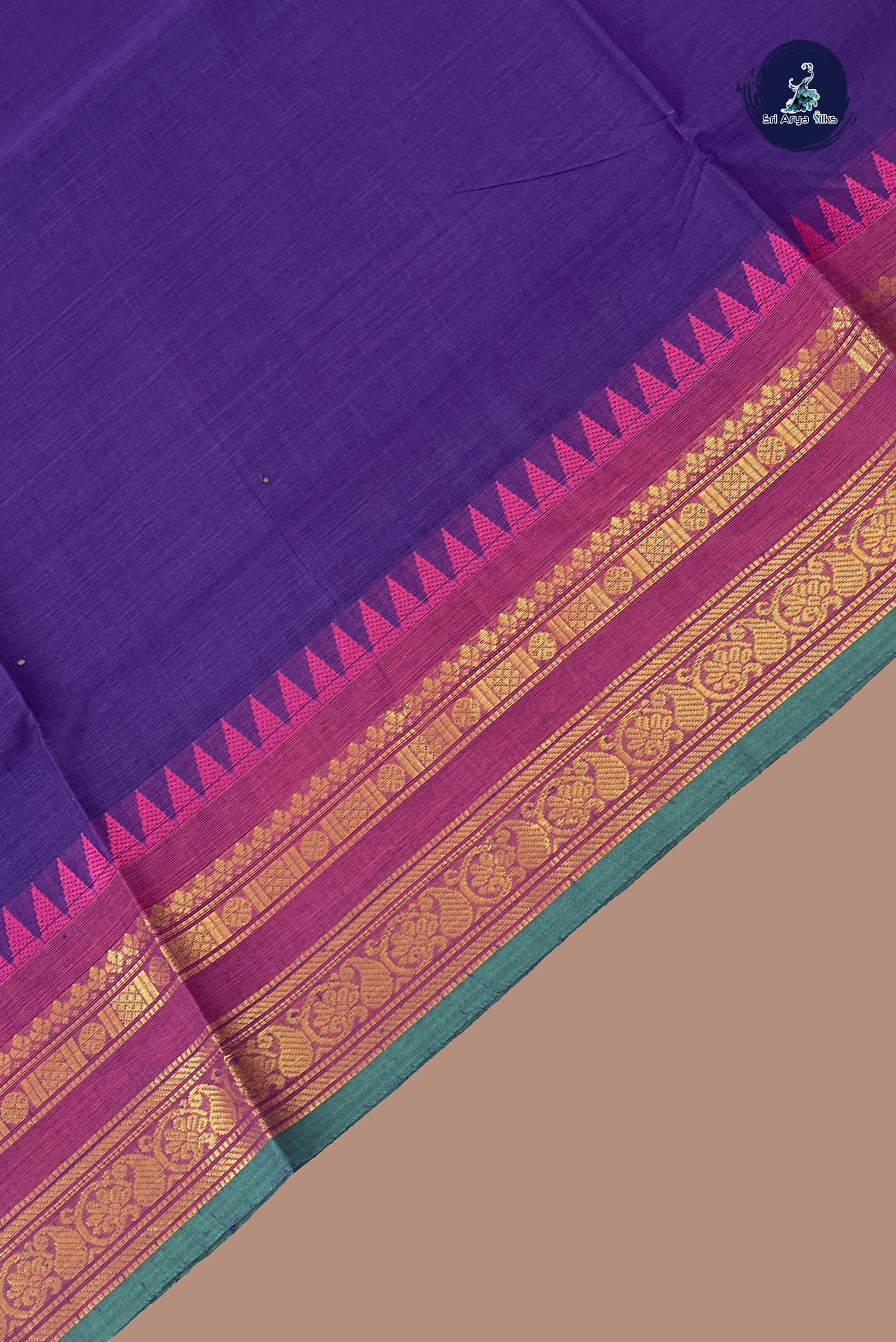 Dark Brinjal Chettinad Cotton Saree With Plain Pattern