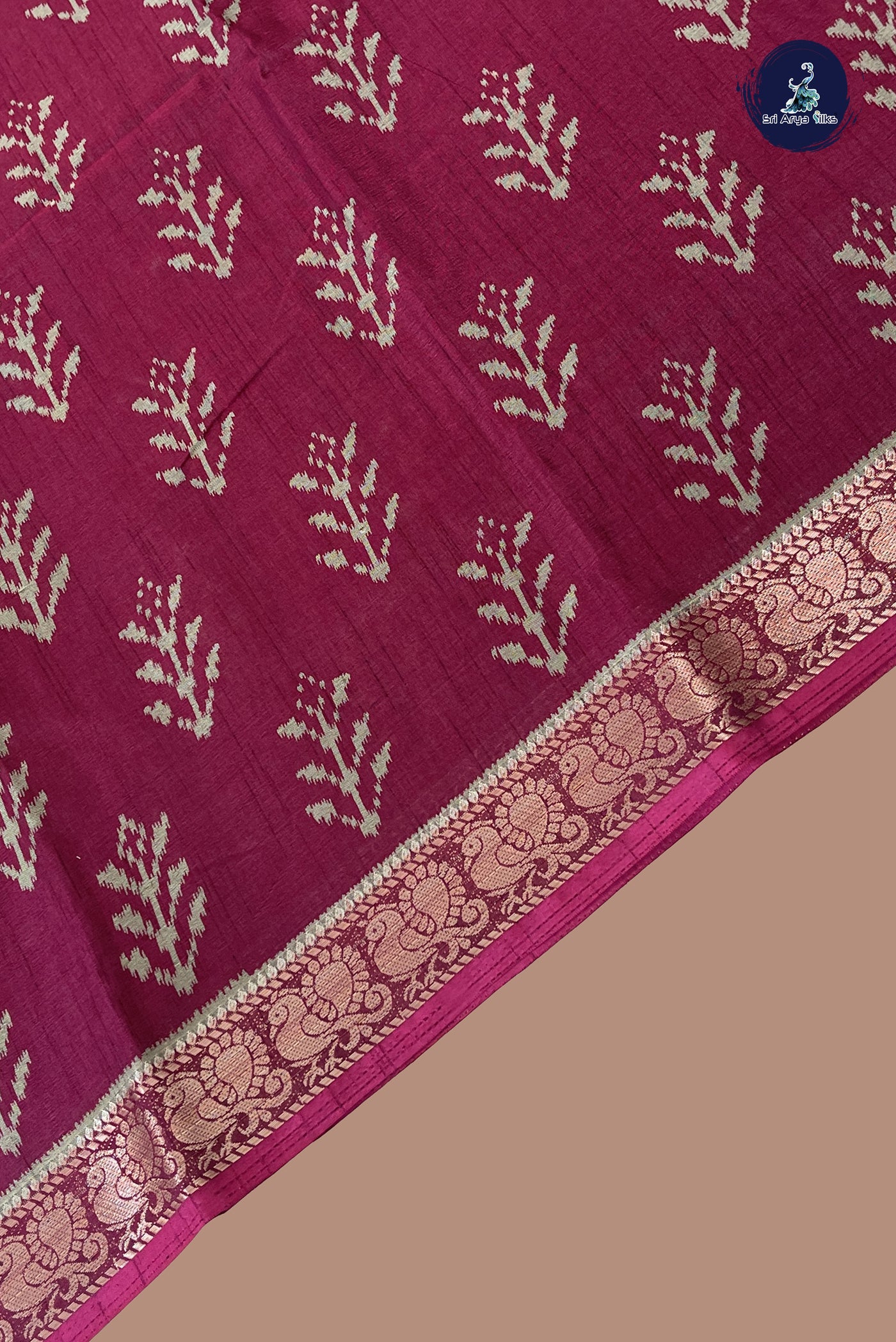 Onion Pink Semi Crepe Silk Saree With Floral Print Pattern