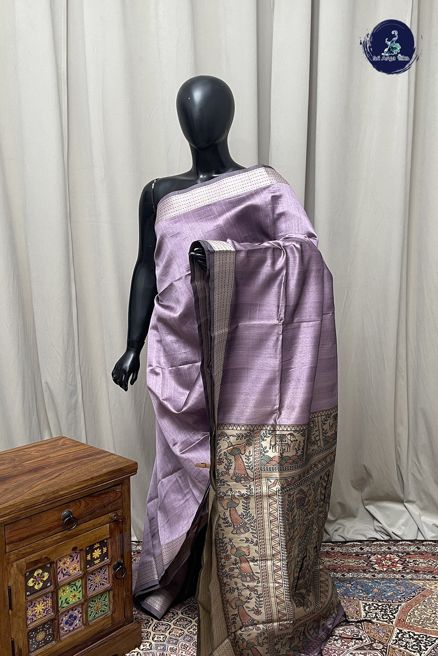 Lavender Semi Tussar Saree With Plain Pattern