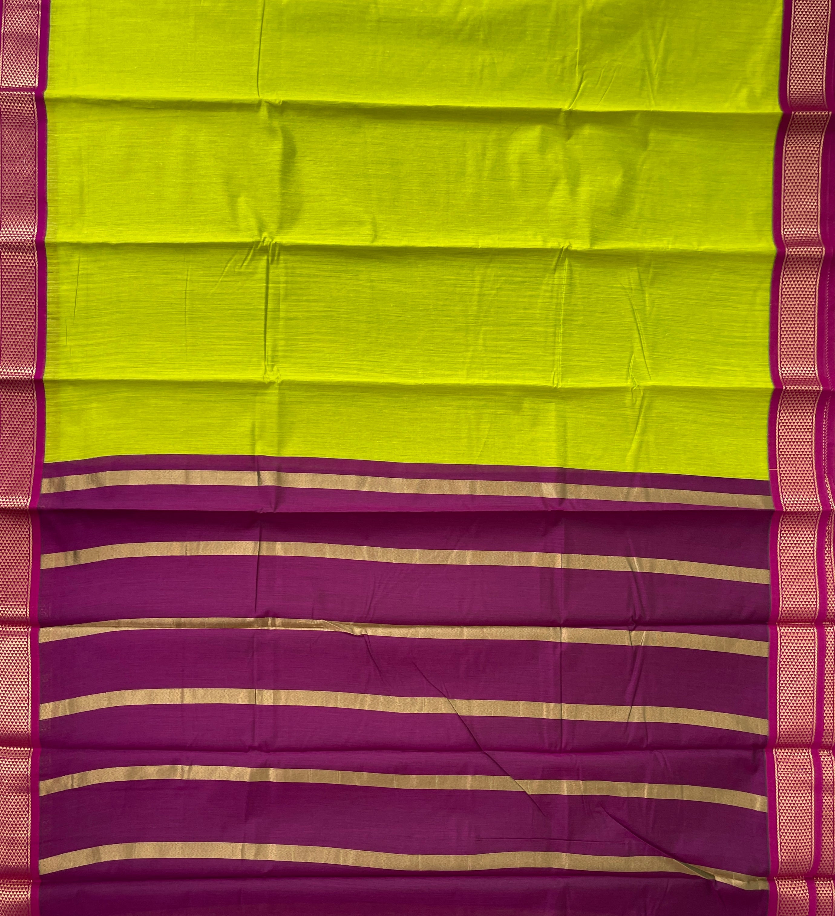 Lime Green Budget Semi Silk Cotton Saree With Plain Pattern
