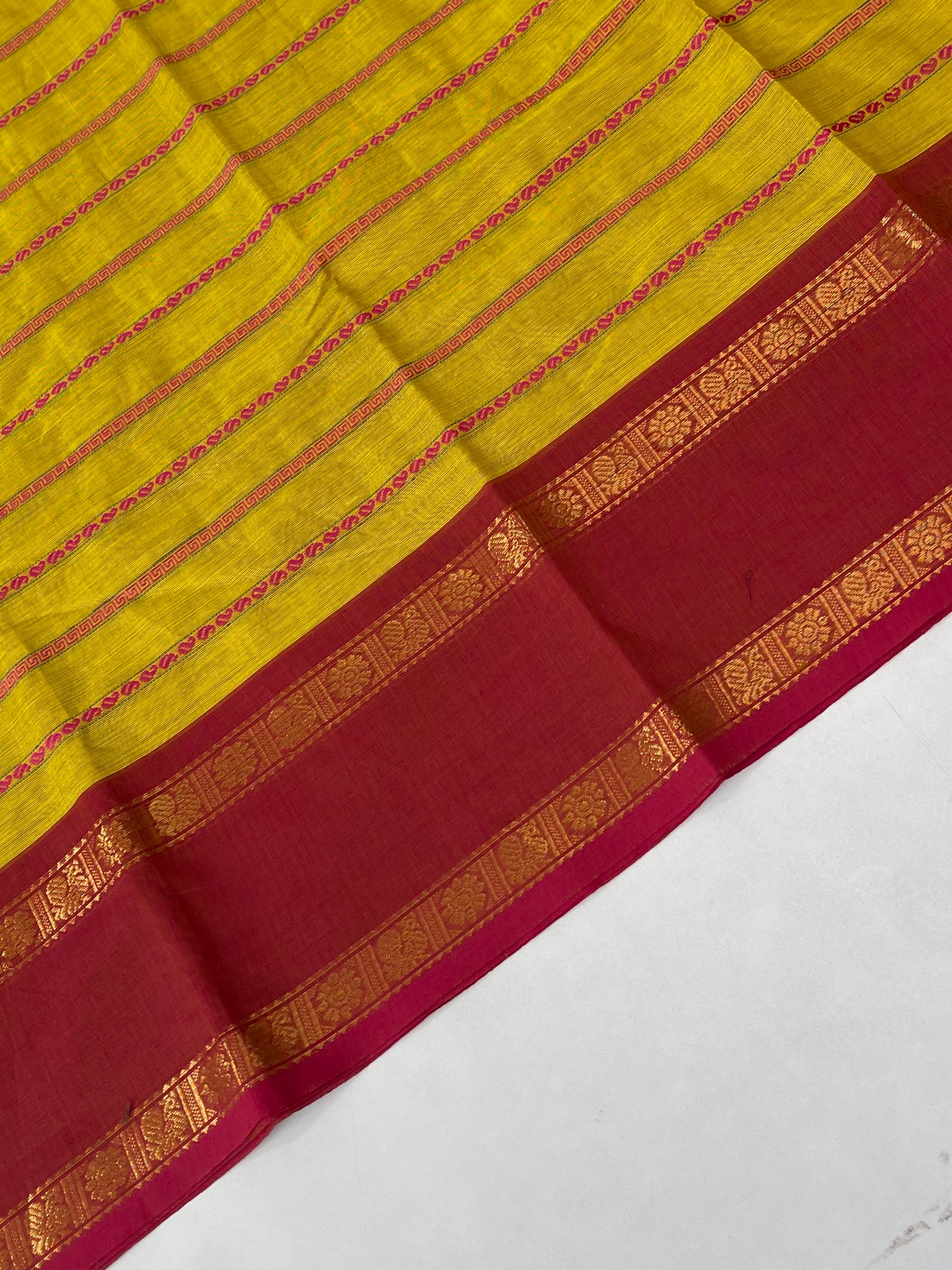 Paasiparupu Green Kanchi Cotton Saree With Veldhari Stripes Pattern