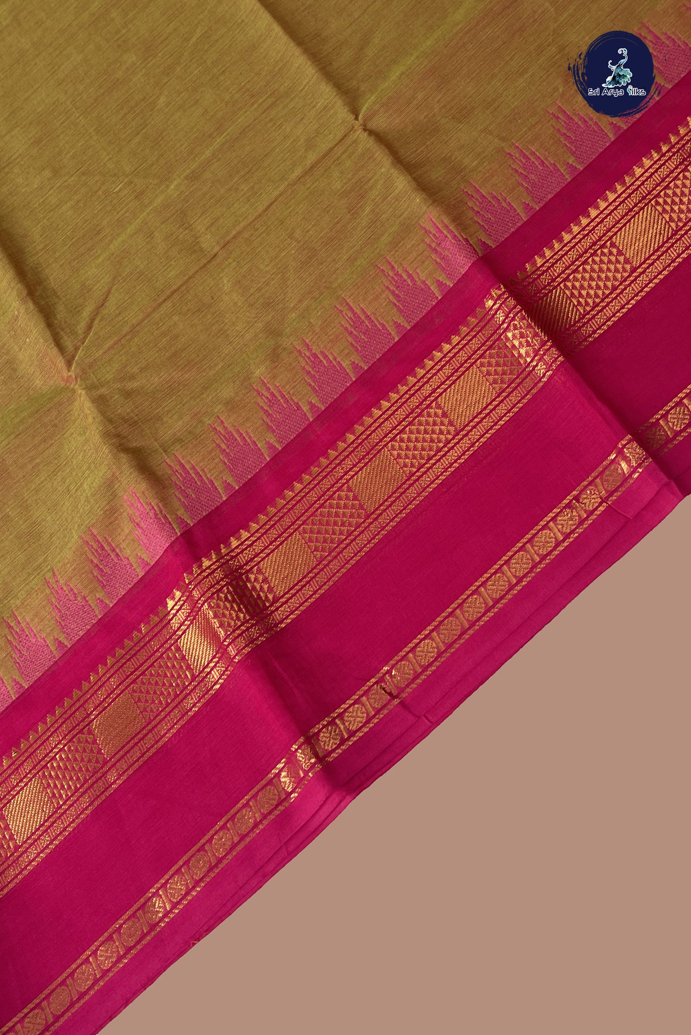 Dual Tone Mehendi Green Kanchi Cotton Saree With Plain Pattern