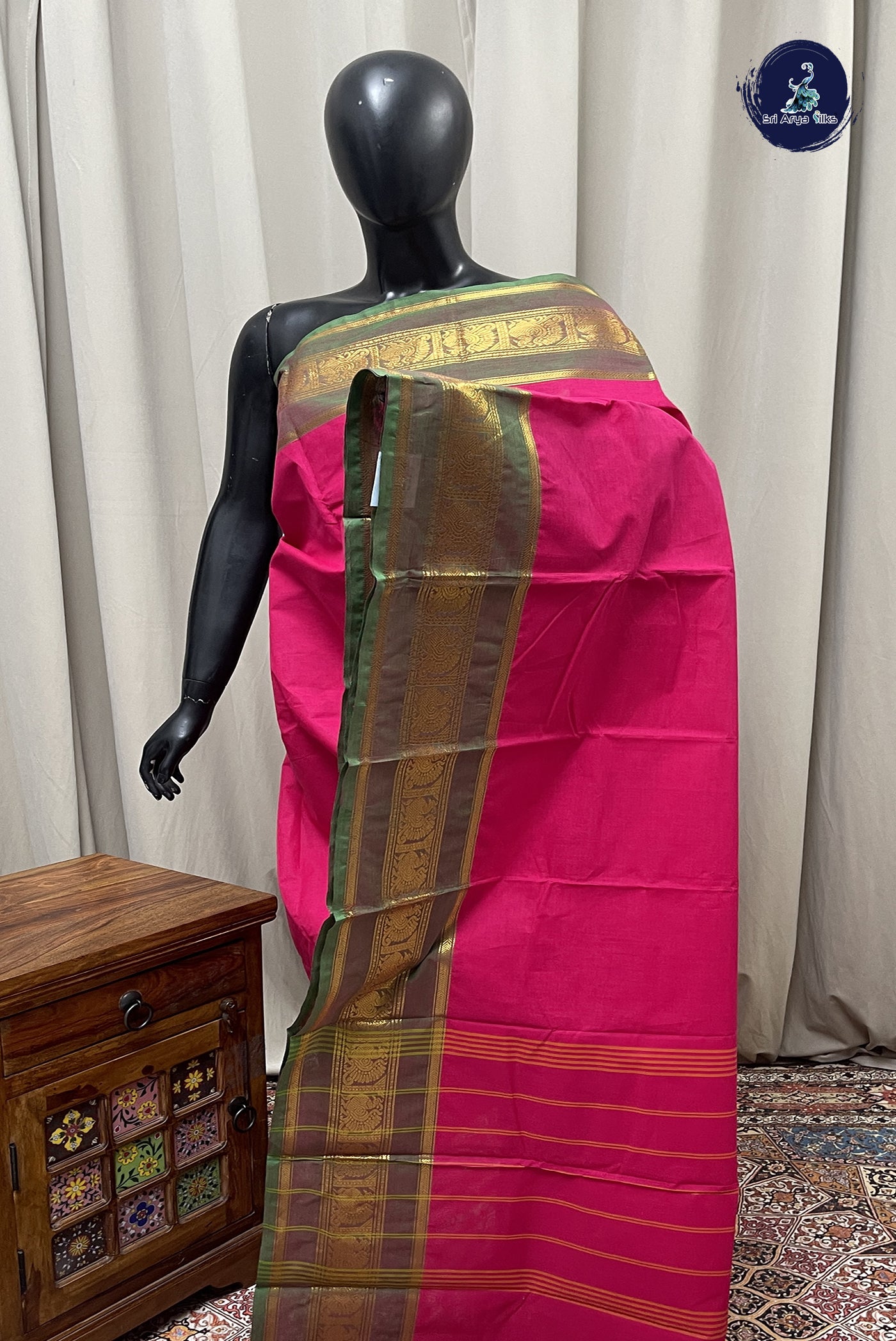 Rani Pink Kanchi Cotton Saree With Plain Pattern