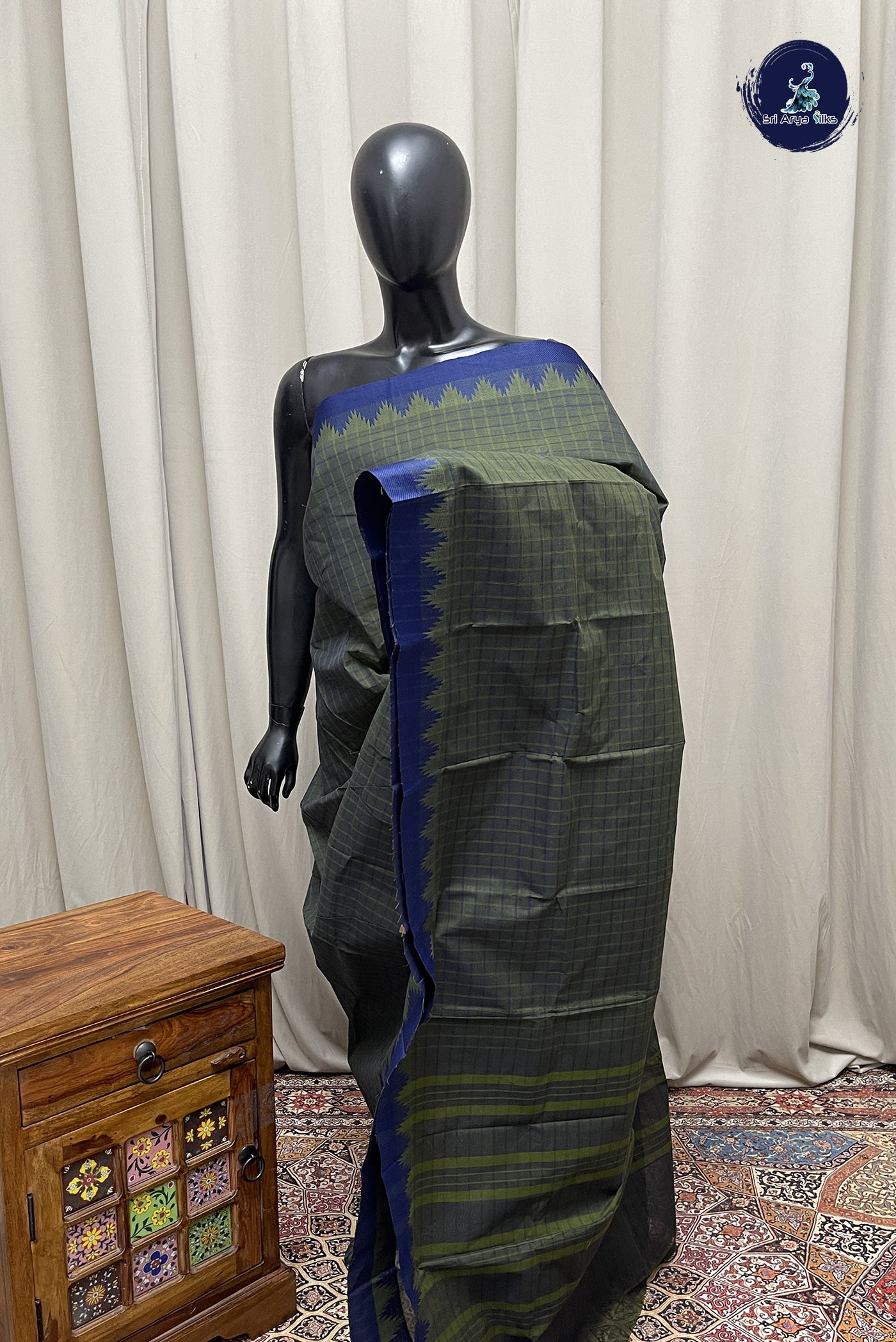 Green Chettinad Cotton Saree With Checked Pattern