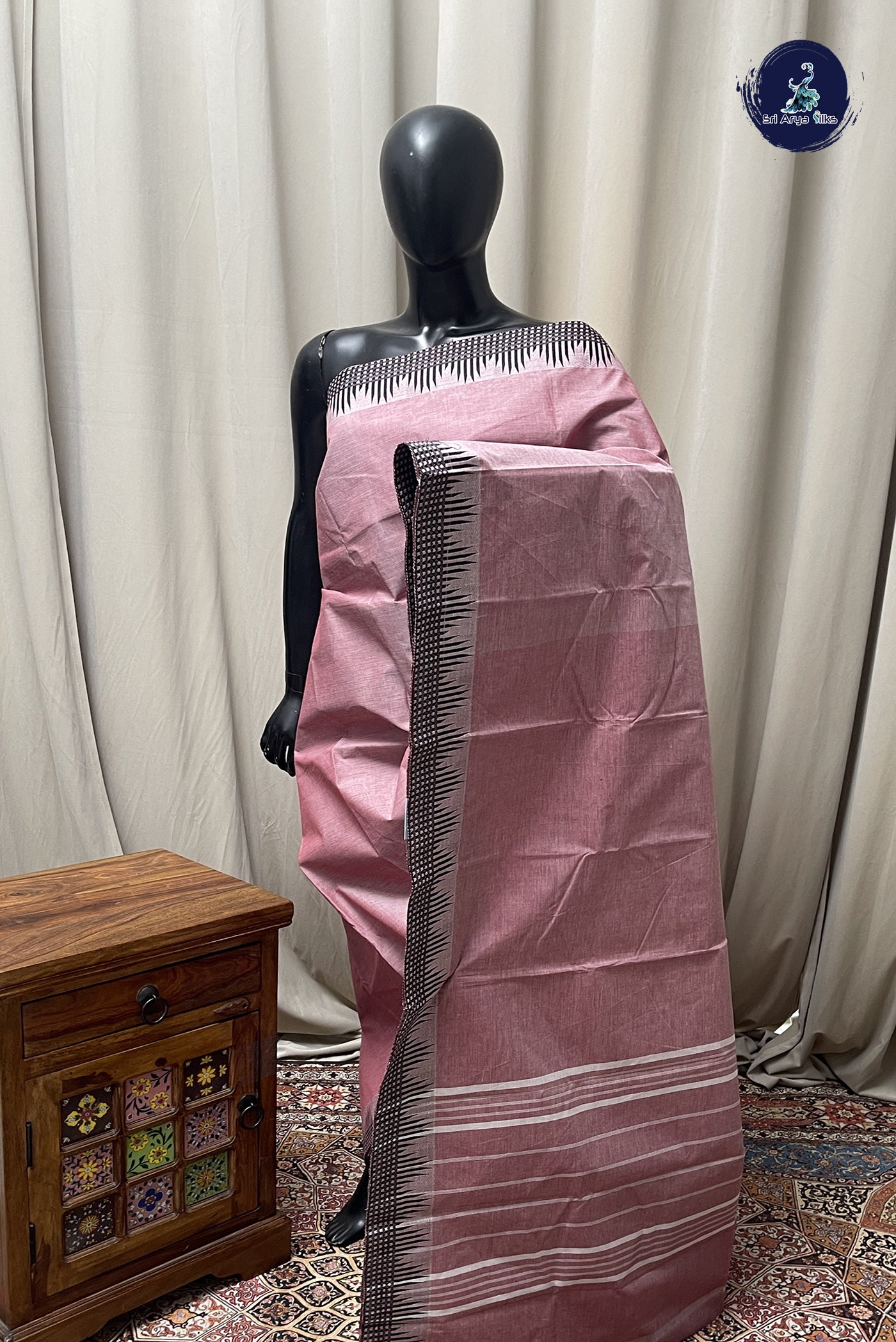 Onion Pink Chettinad Cotton Saree With Plain Pattern