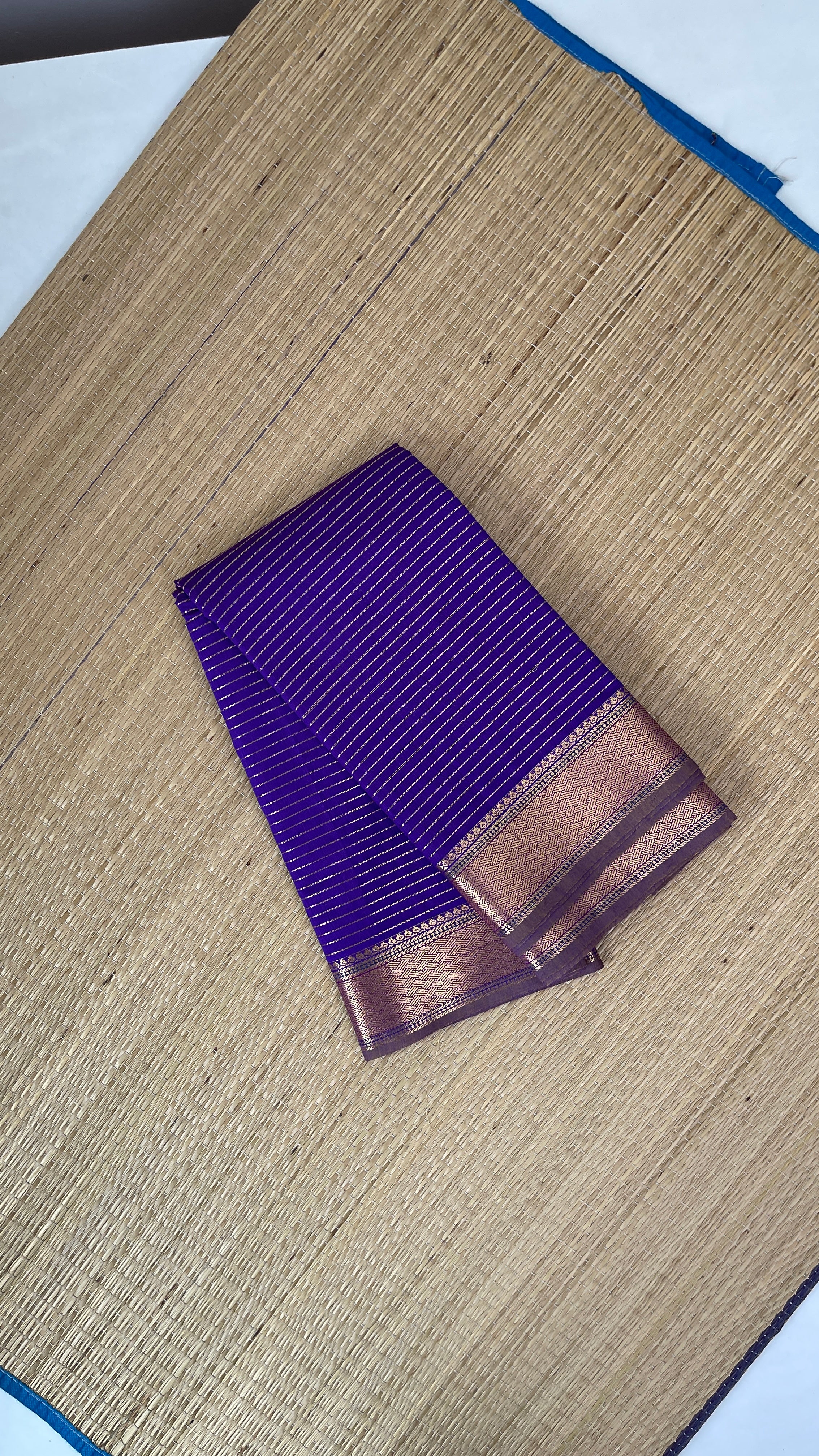 Violet Budget Semi Silk Cotton Saree With Vaira Oosi Pattern