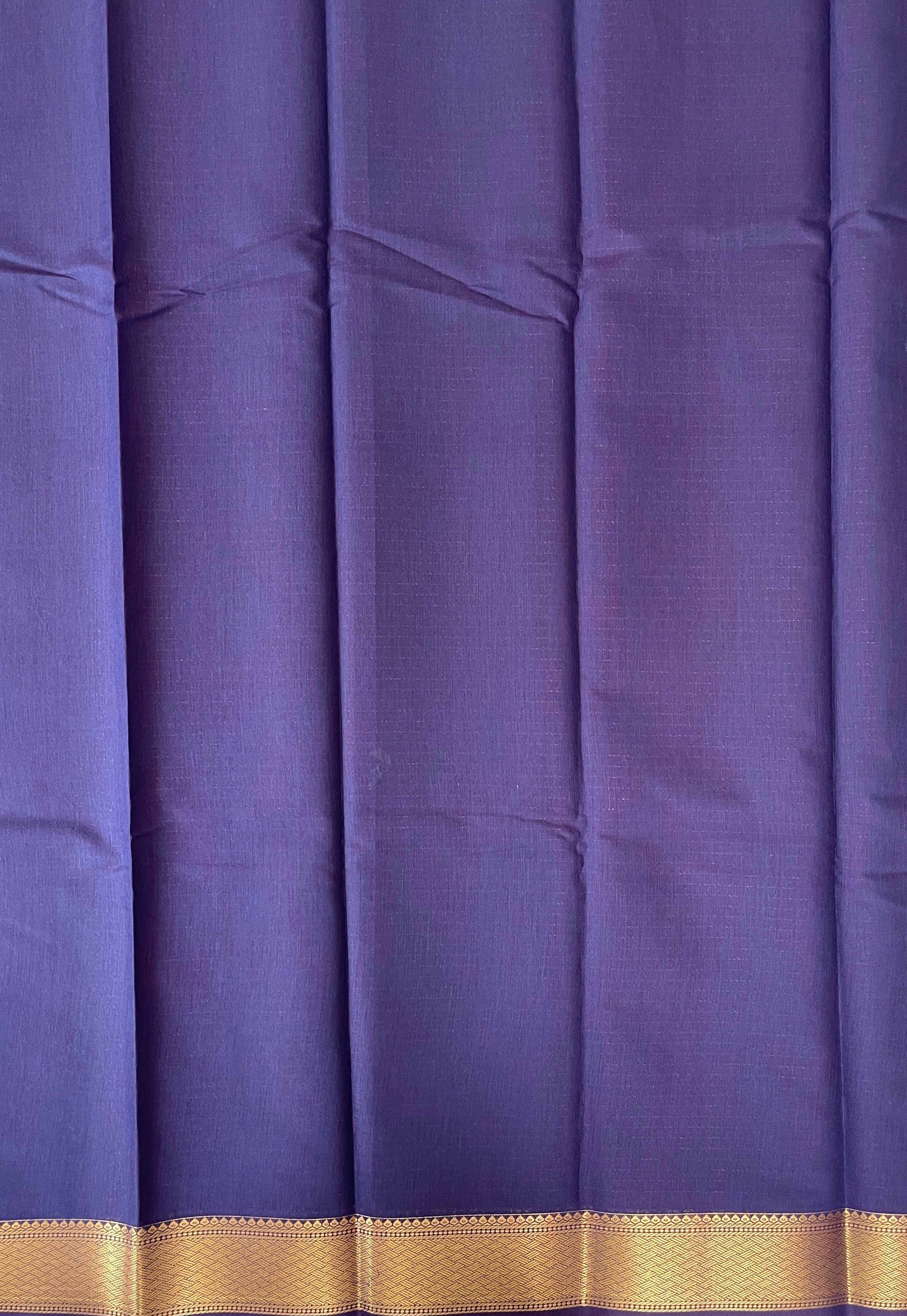 Magenta Purple Budget Semi Silk Cotton Saree With Vaira Oosi Pattern