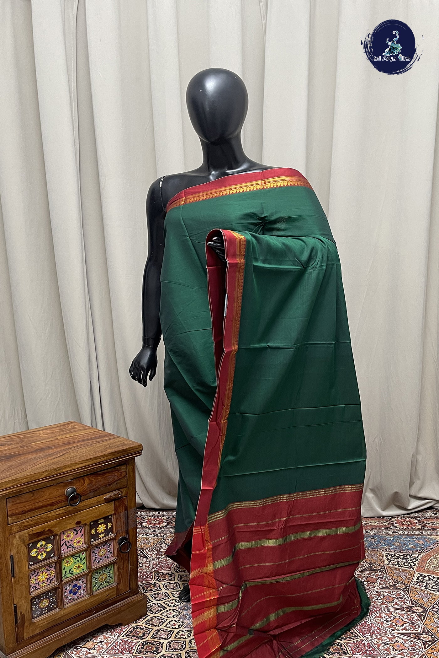 Green Budget Semi Silk Cotton Saree With Plain Pattern