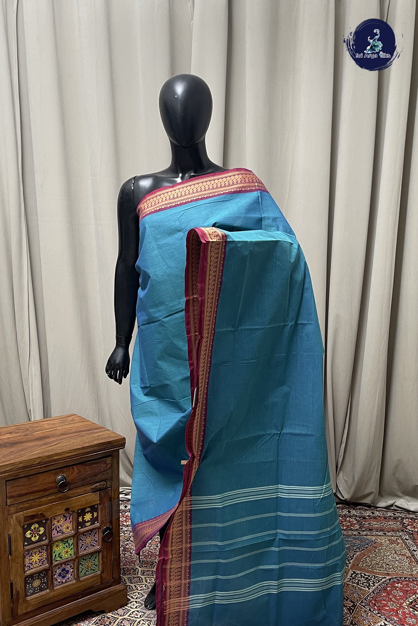 Blue Chettinad Cotton Saree With Plain Pattern