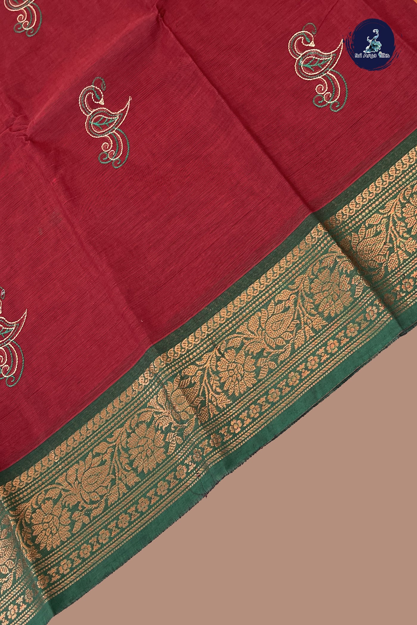 Arakku Chettinad Cotton Saree With Buttas Pattern
