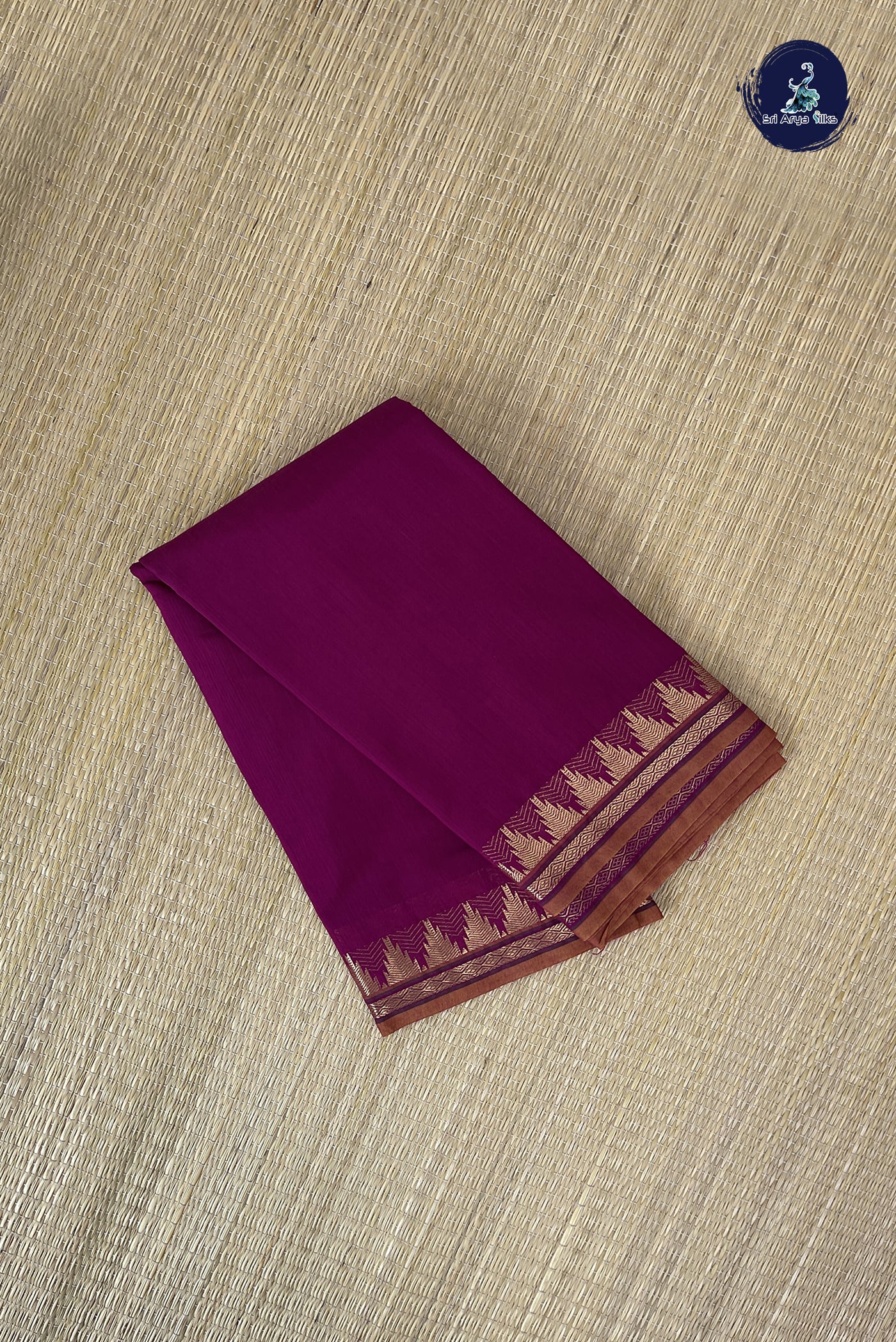 Burgundy Budget Semi Silk Cotton Saree With Plain Pattern