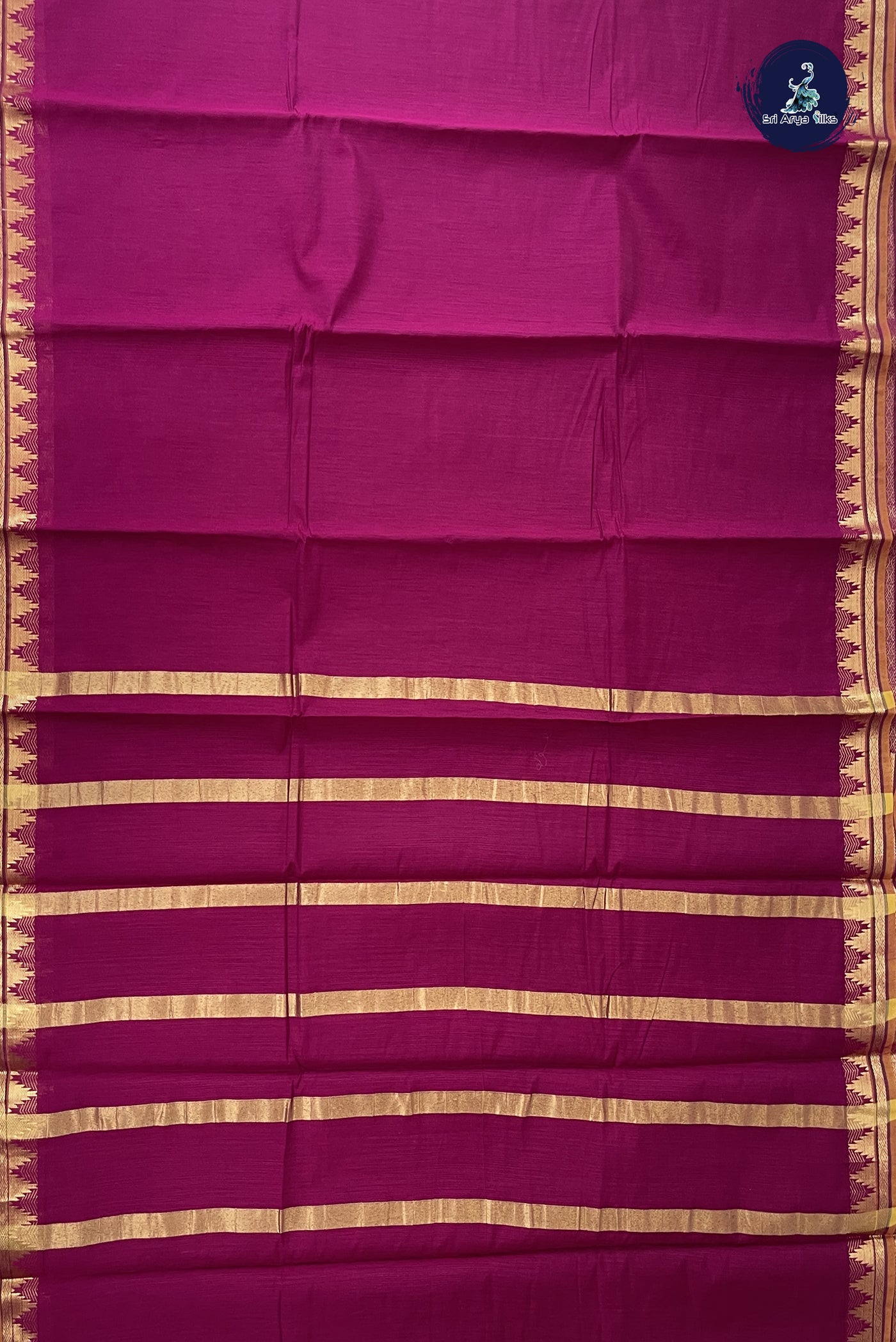 Burgundy Budget Semi Silk Cotton Saree With Plain Pattern