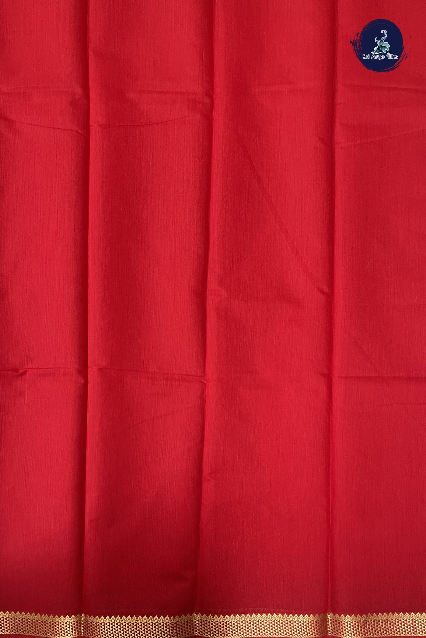 Red Budget Semi Silk Cotton Saree With Plain Pattern