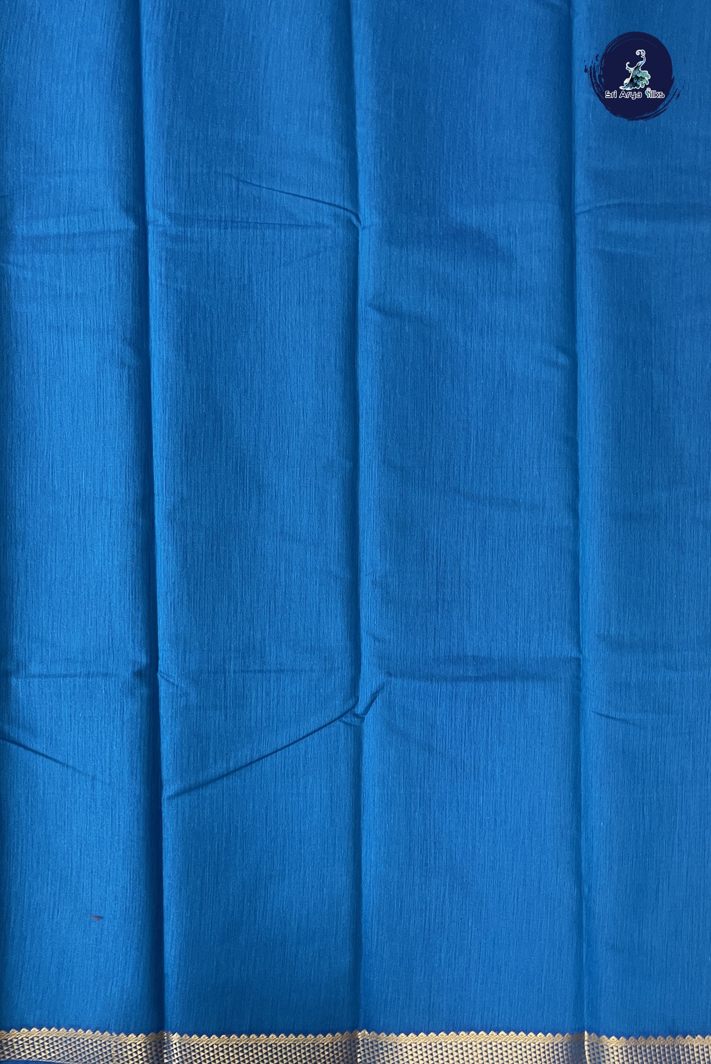 Sapphire Blue Budget Semi Silk Cotton Saree With Plain Pattern
