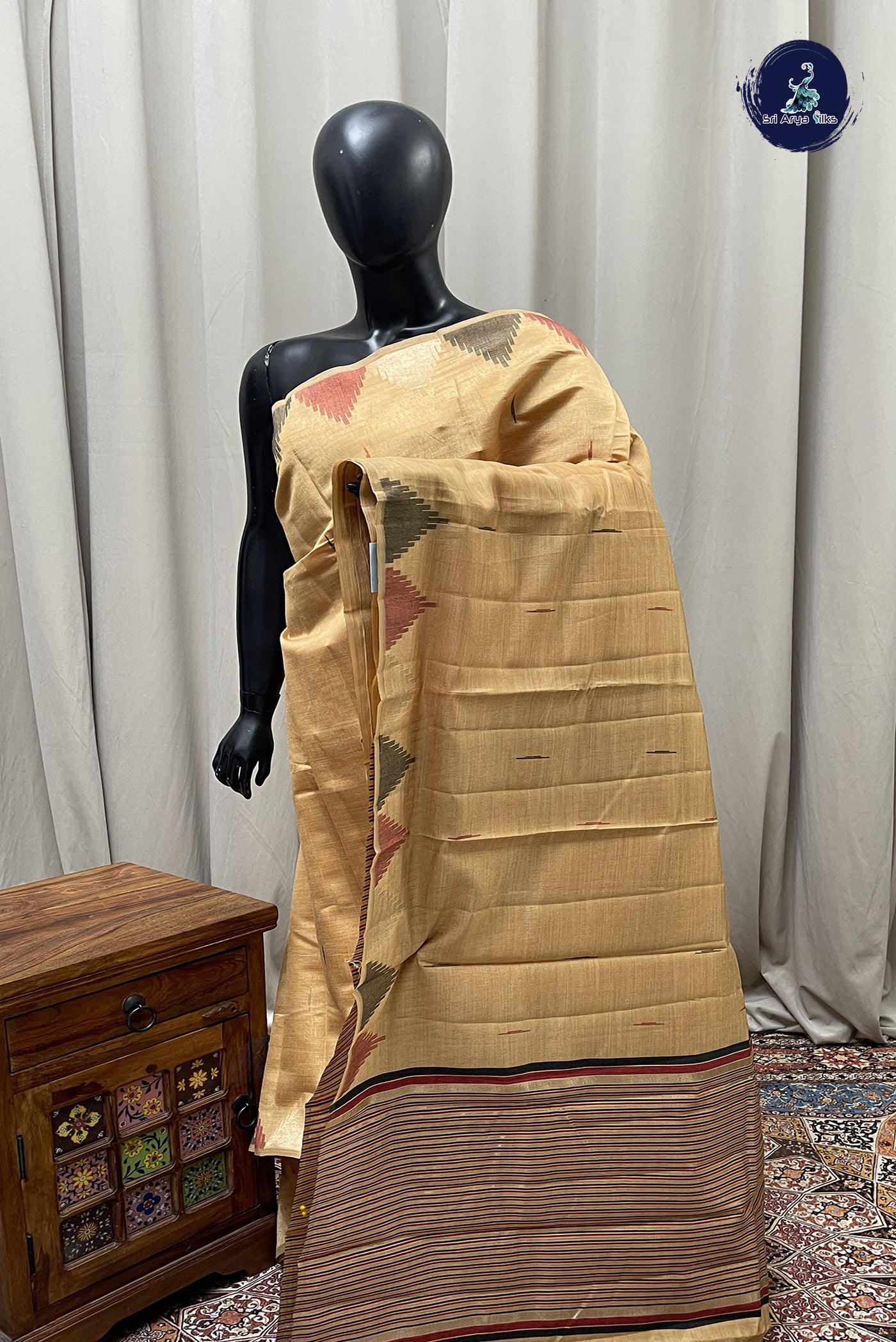 Beige Semi Tussar Saree With Buttas Pattern