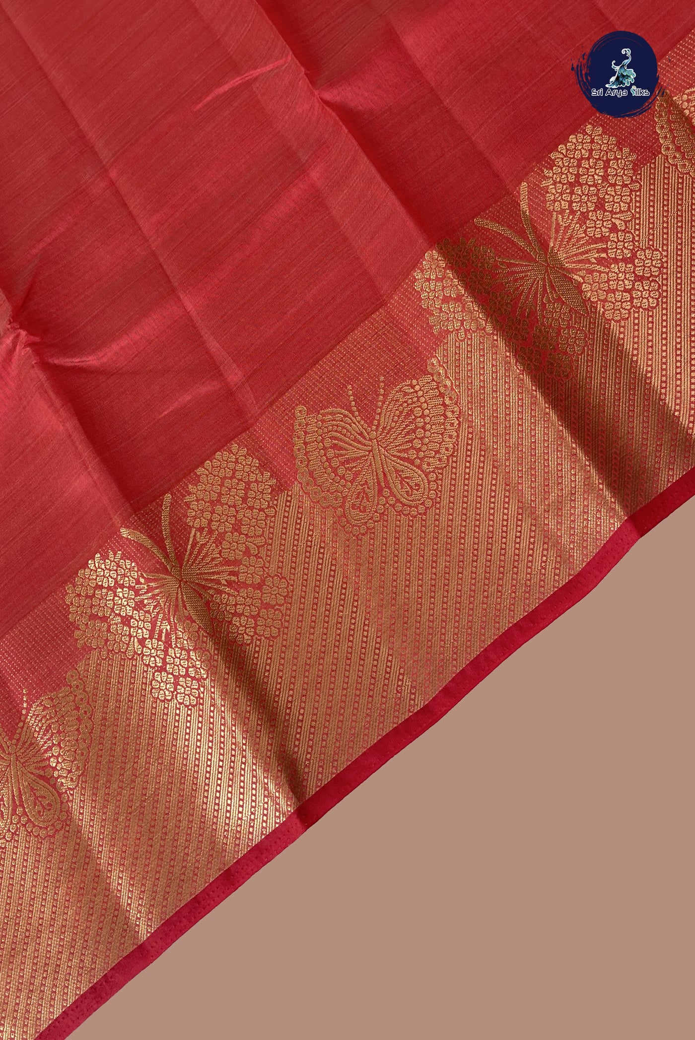 Red Semi Tussar Saree With Plain Pattern