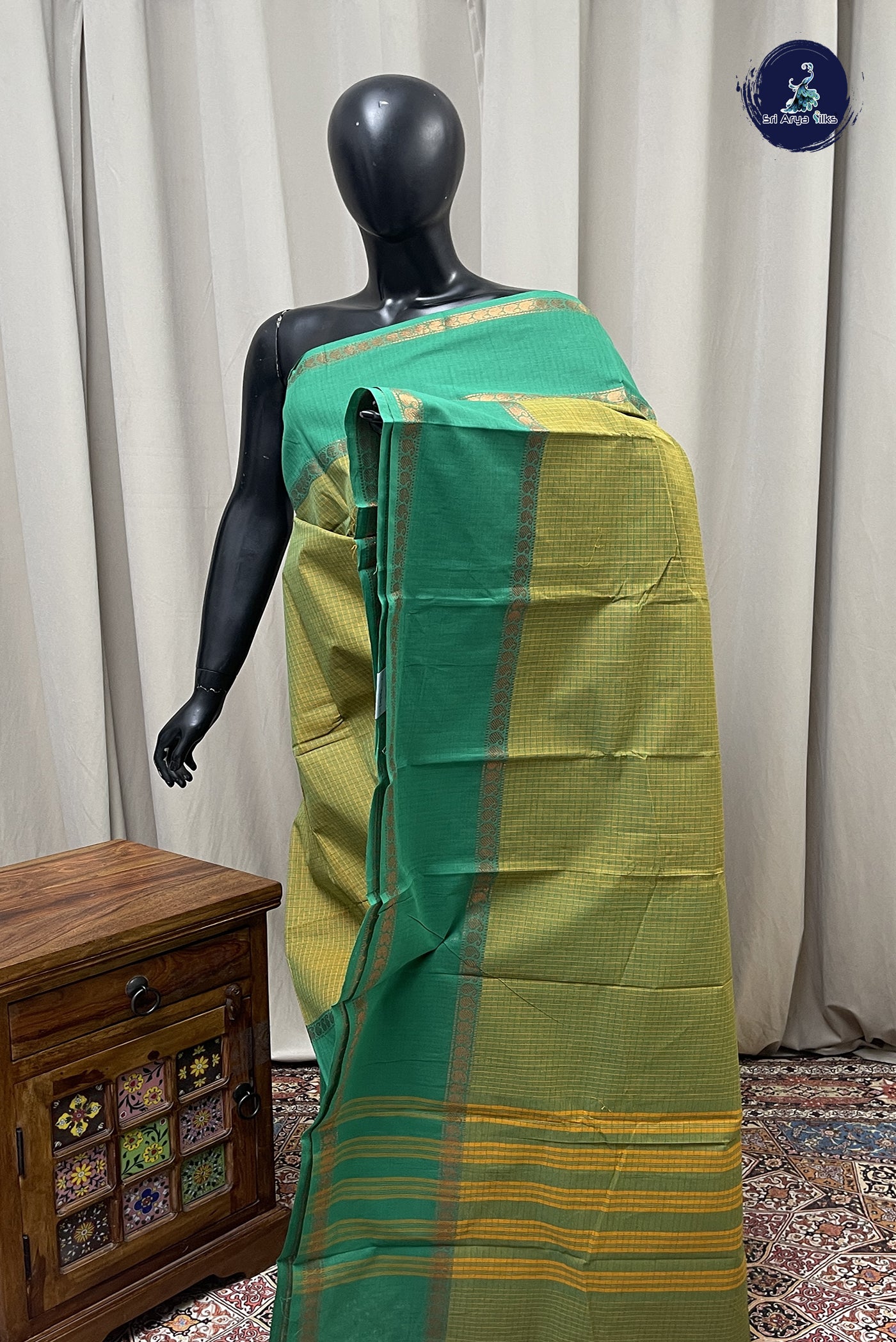 Green Kanchi Cotton Saree With Checked Pattern