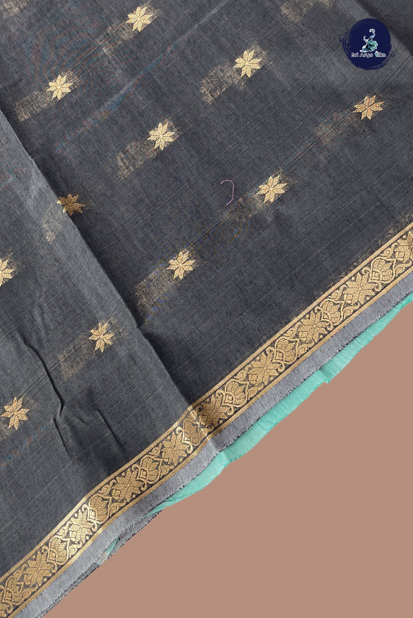 Elephant Grey Maheshwari Silk Saree With Zari Buttas Pattern