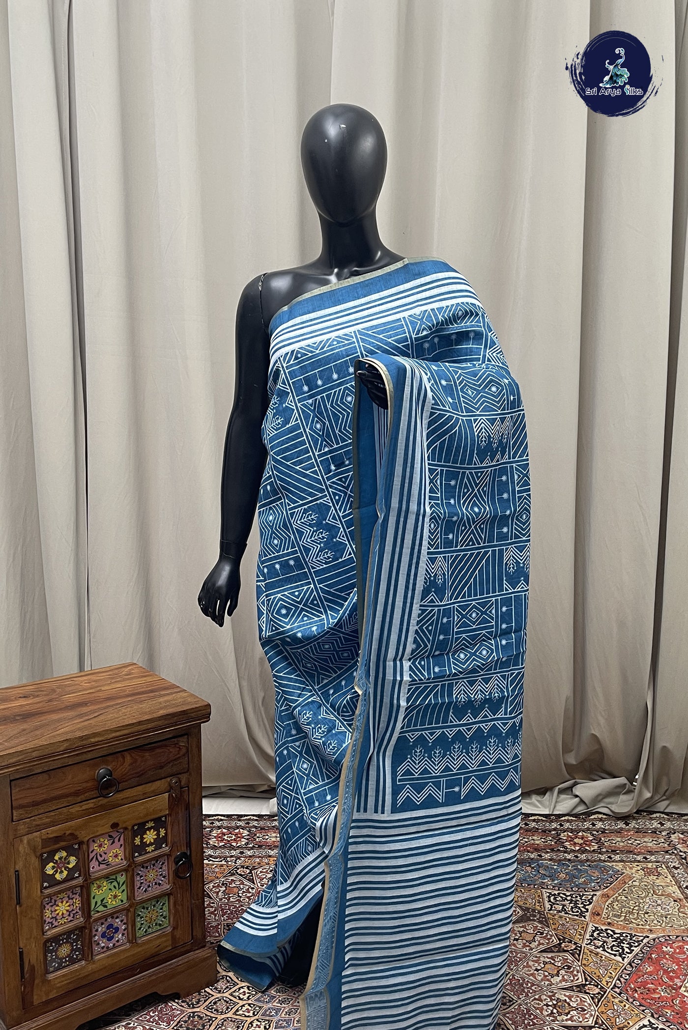 Blue Linen Saree With Printed Pattern