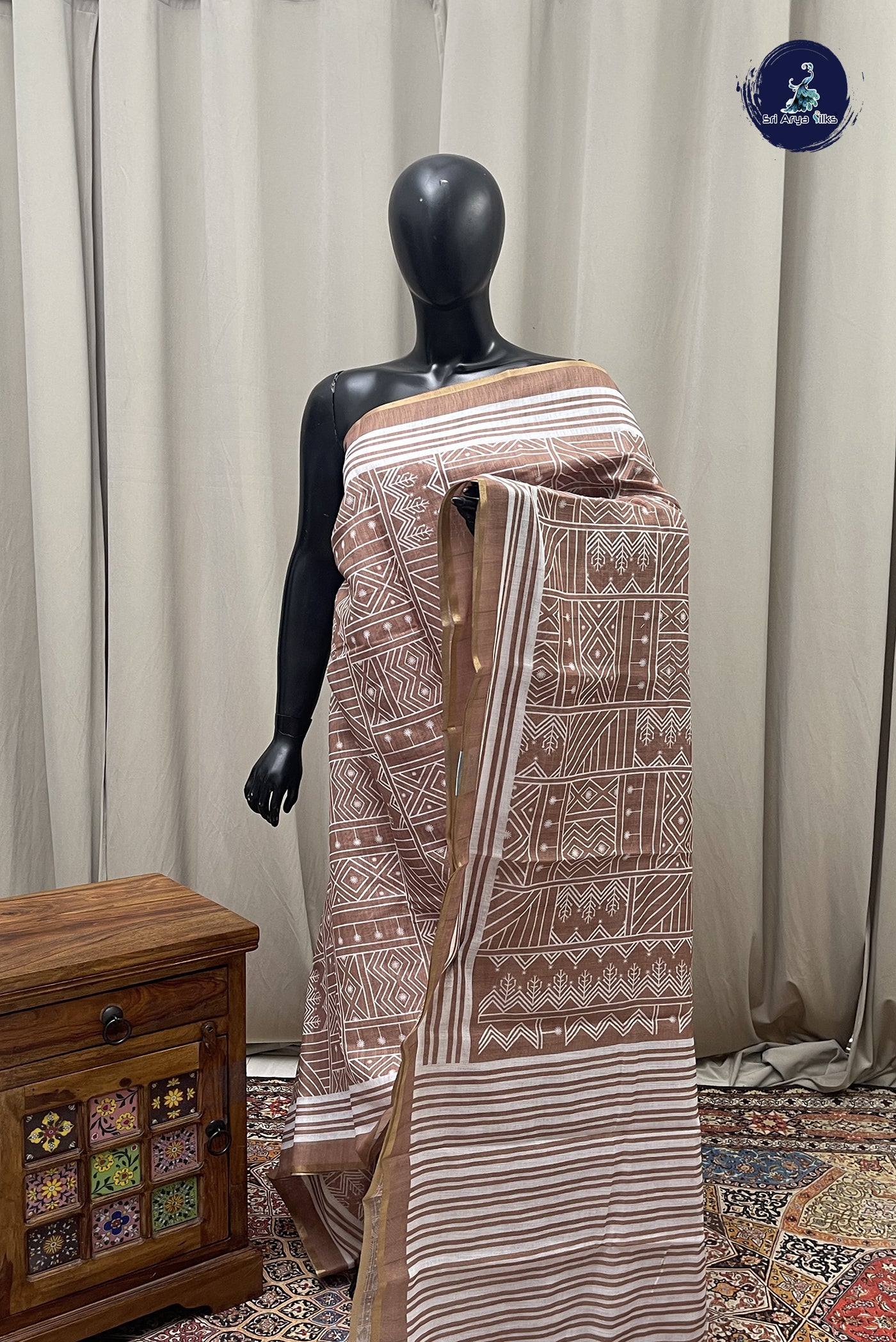 Chikku Shade Linen Saree With Printed Pattern
