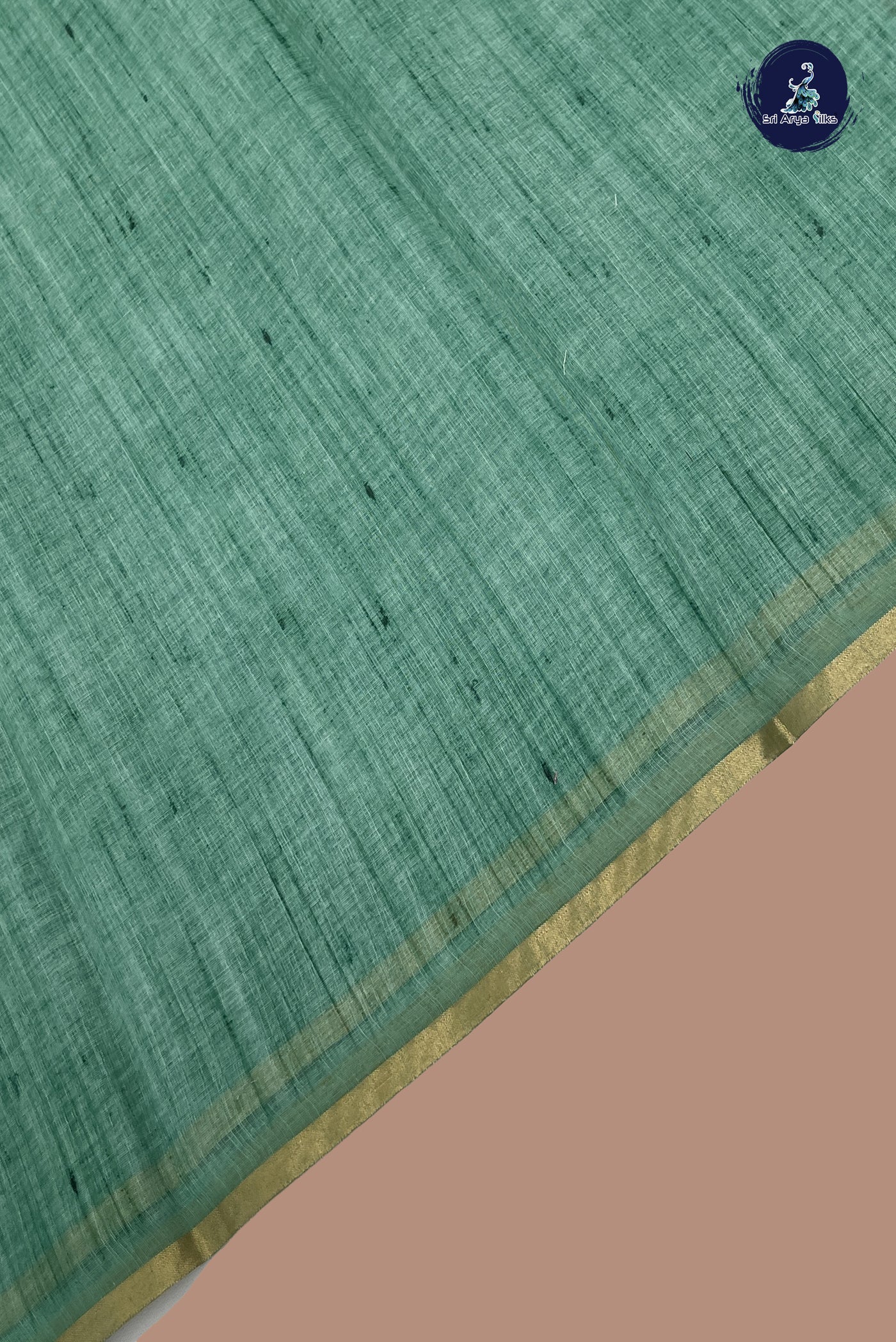 Green Linen Saree With Plain Pattern