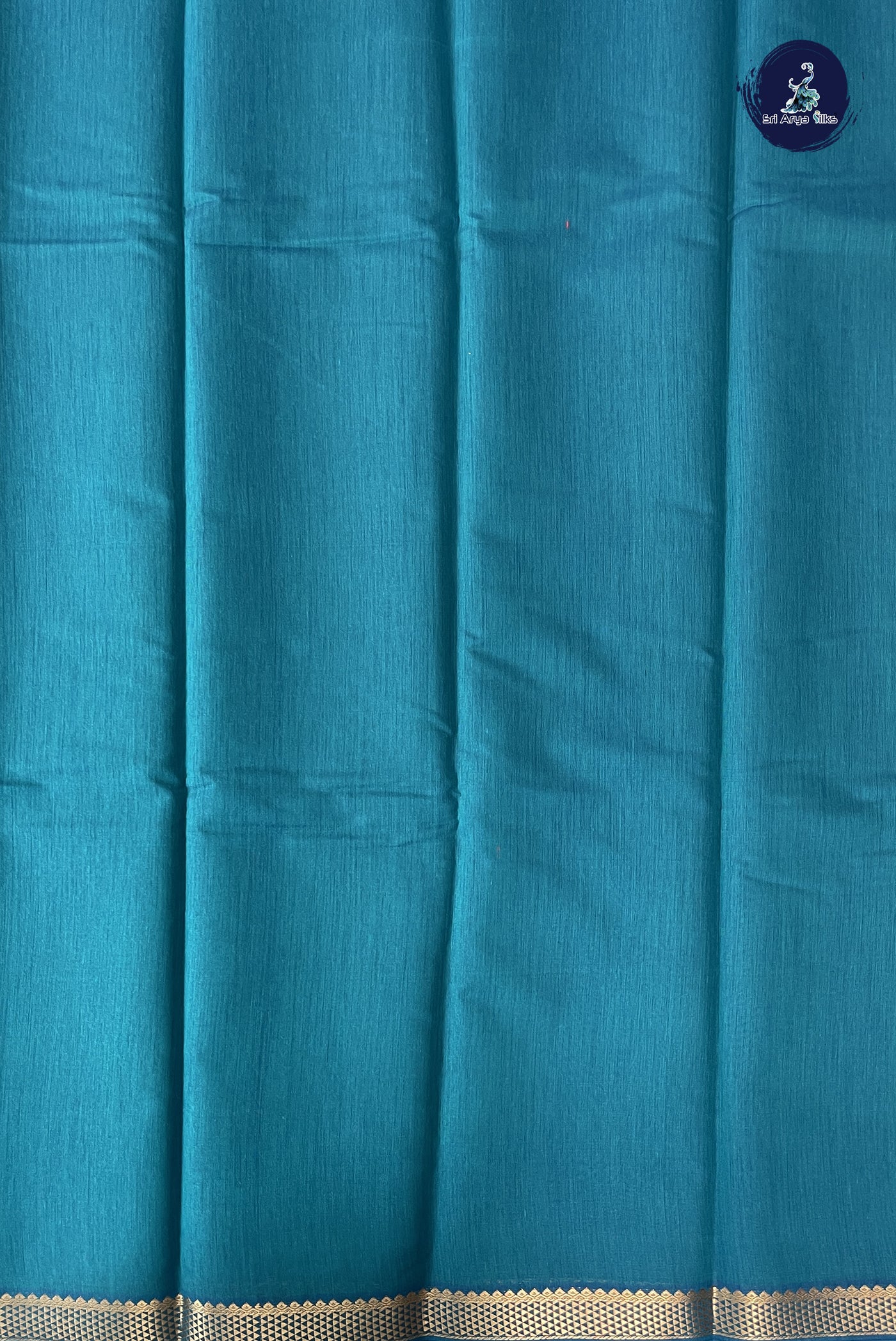 Sapphire Green Budget Semi Silk Cotton Saree With Plain Pattern