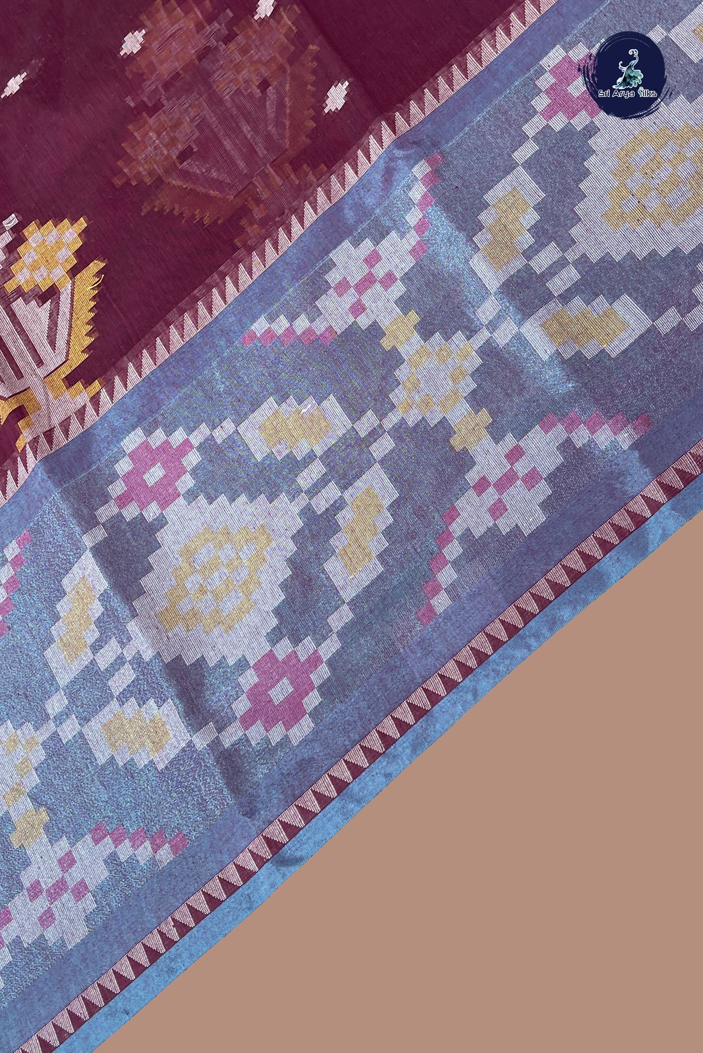 Dual Tone Maroon Cotton Saree With Ikat Pattern