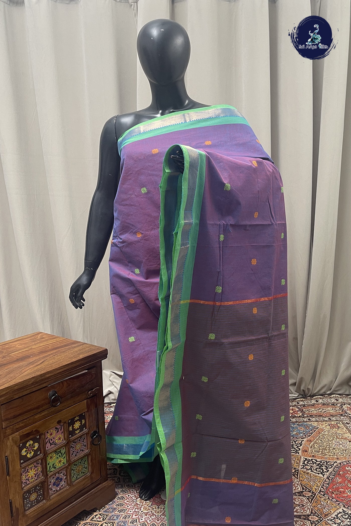 Dual Tone Purple Kanchi Cotton Saree With Buttas Pattern