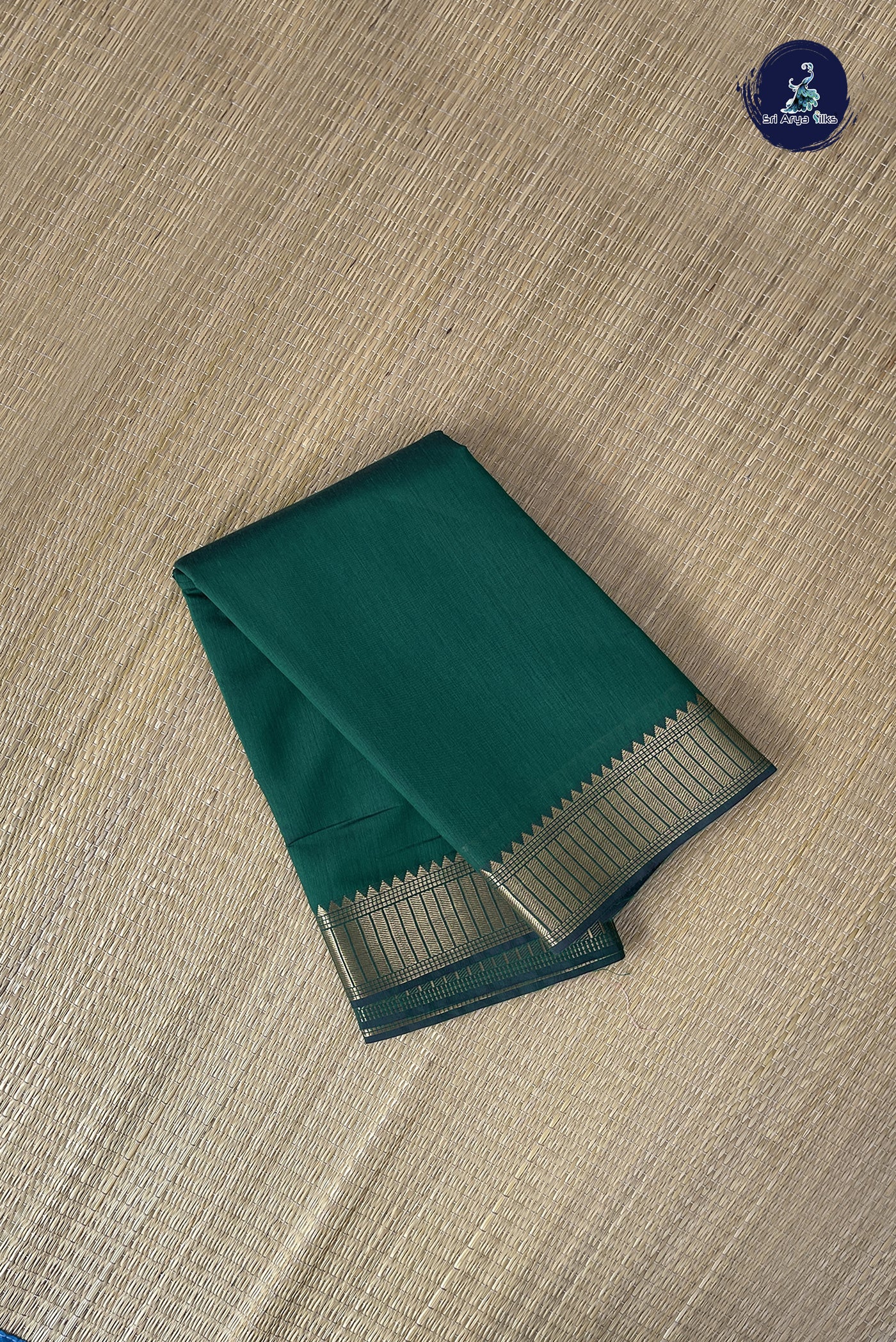 Green Budget Semi Silk Cotton Saree With Plain Pattern