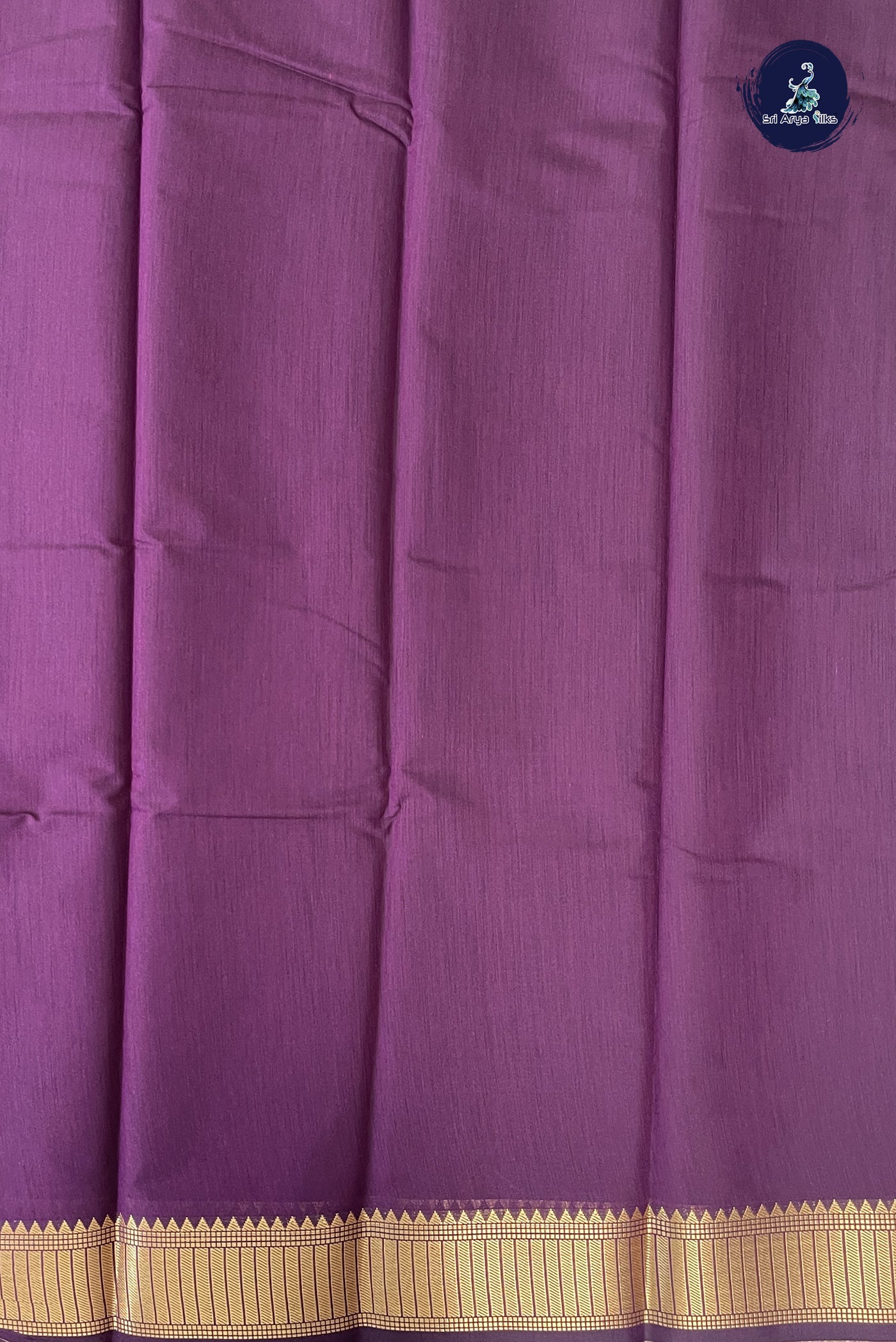 Burgundy Budget Semi Silk Cotton Saree With Plain Pattern