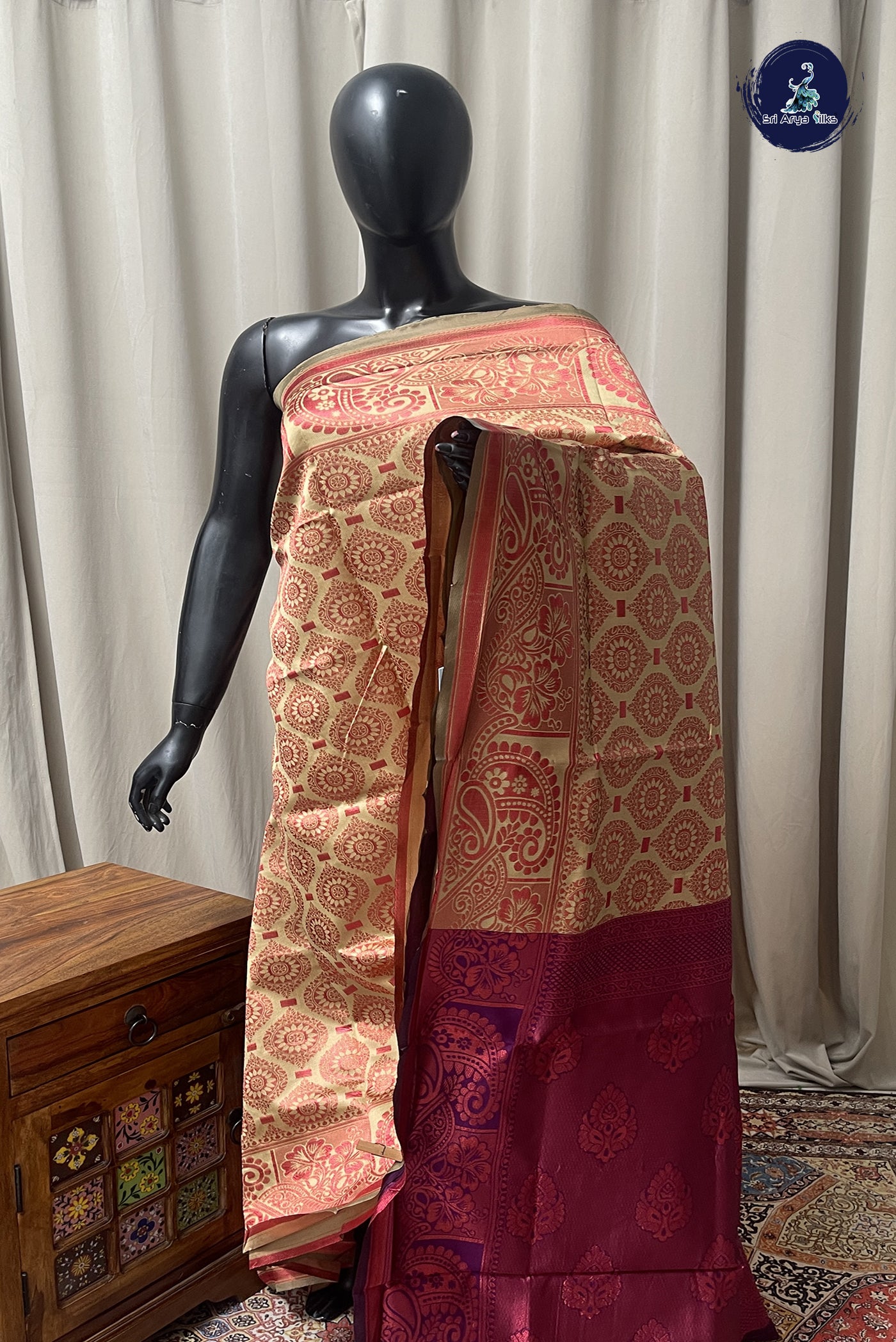 Ivory Semi Banarasi Saree With Embossed Pattern