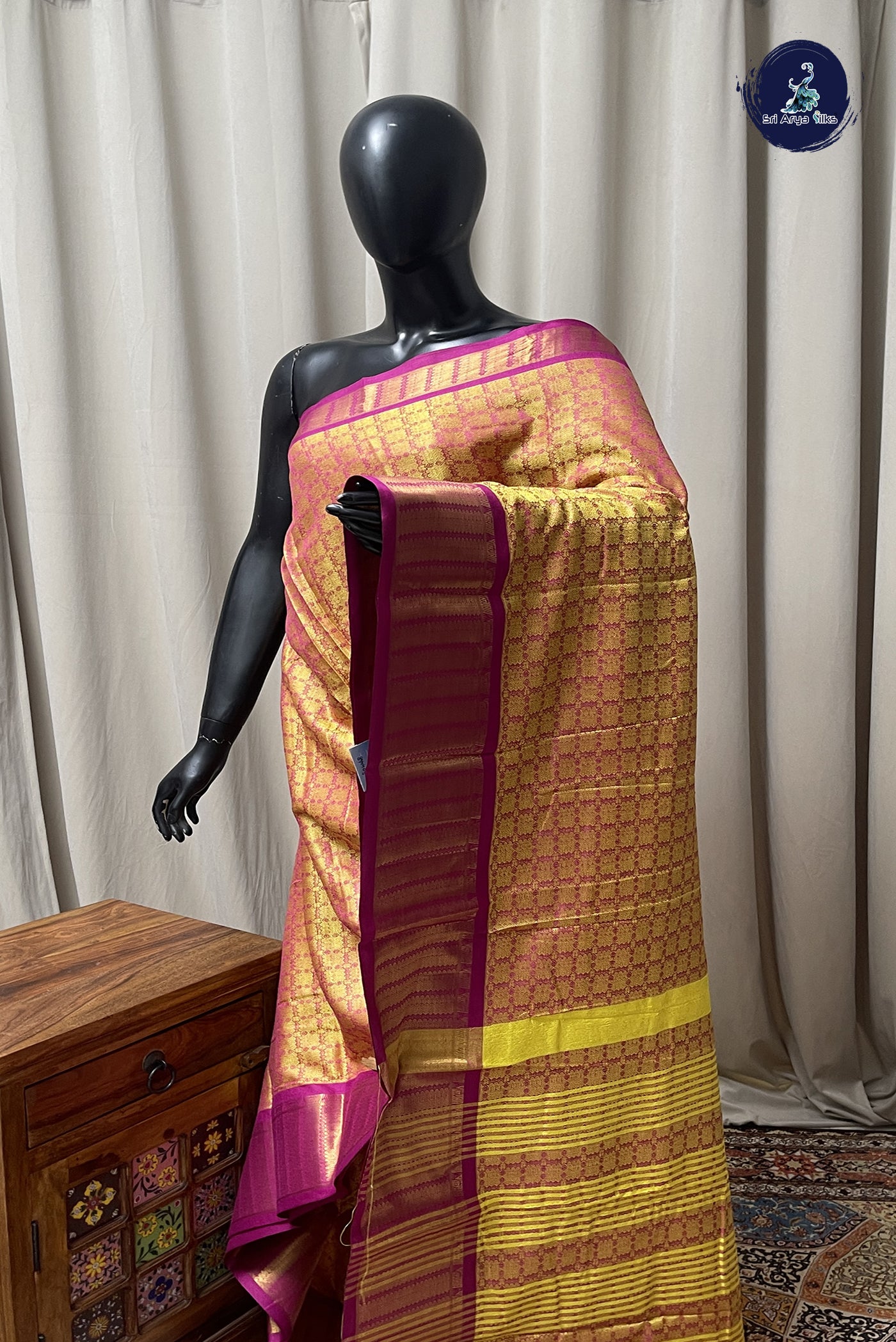 Pinkish yellow Semi Banarasi Saree With Embossed Pattern