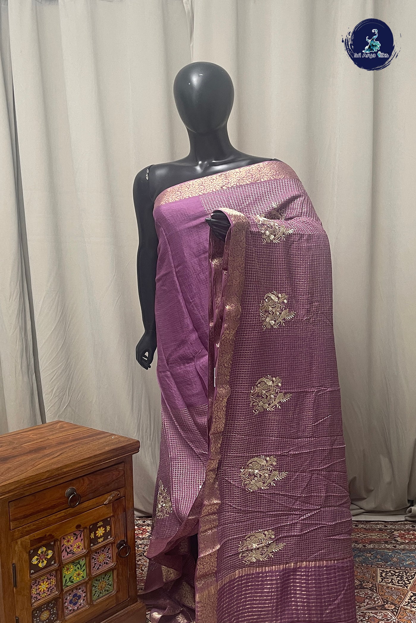 Lavender Georgette Banarasi Saree With Zari Checked Pattern