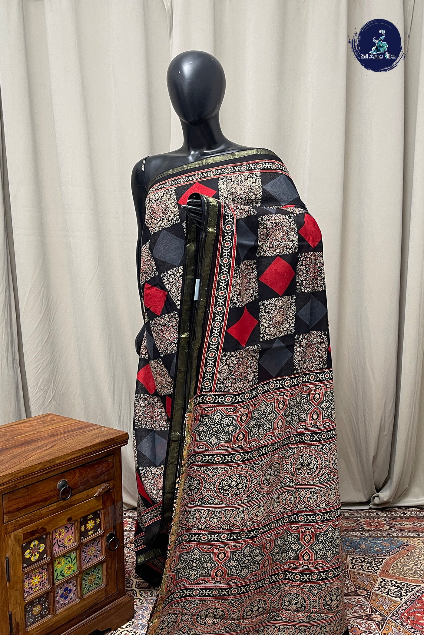 Black Cotton Saree With Printed Pattern
