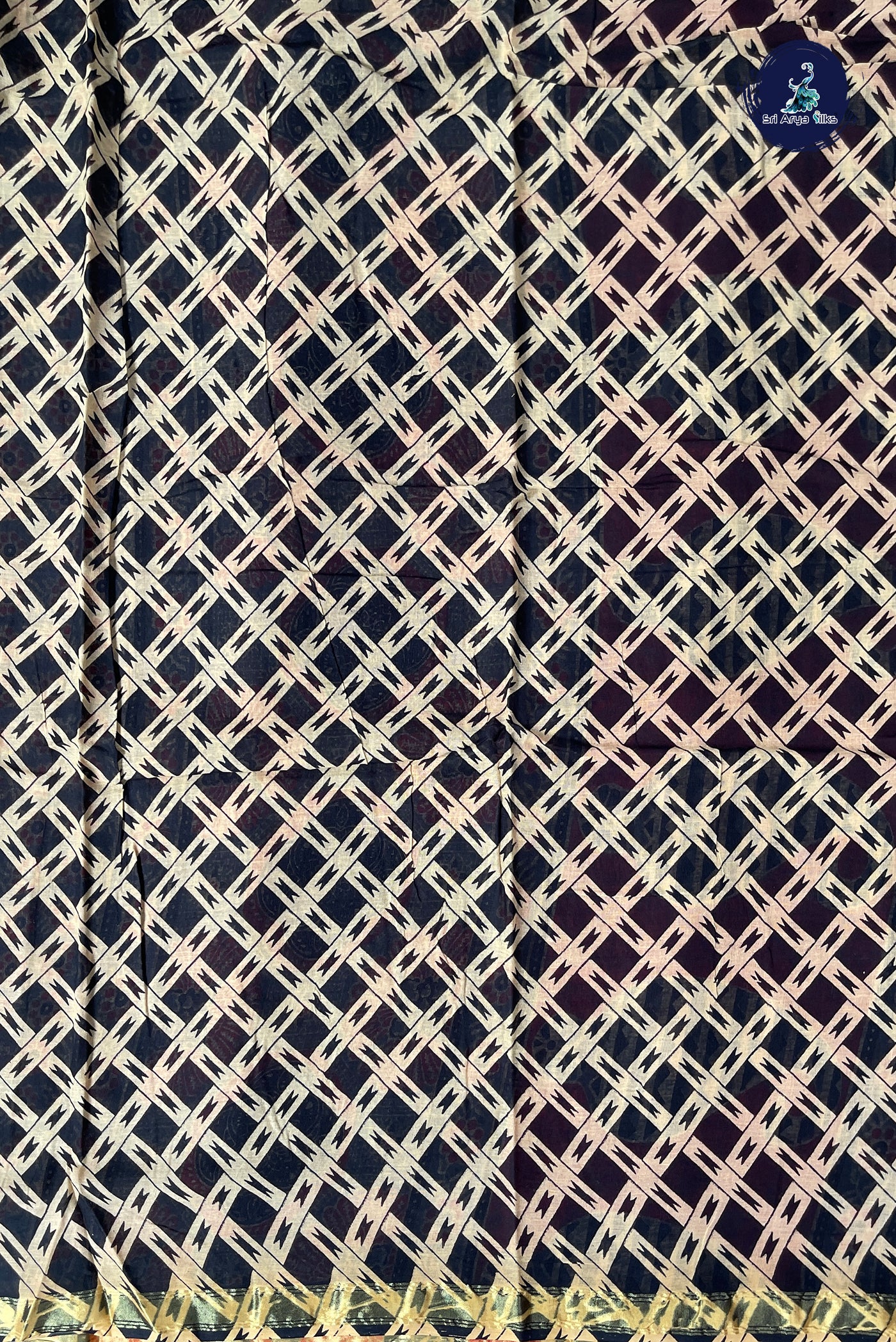 Grey Cotton Saree With Printed Pattern